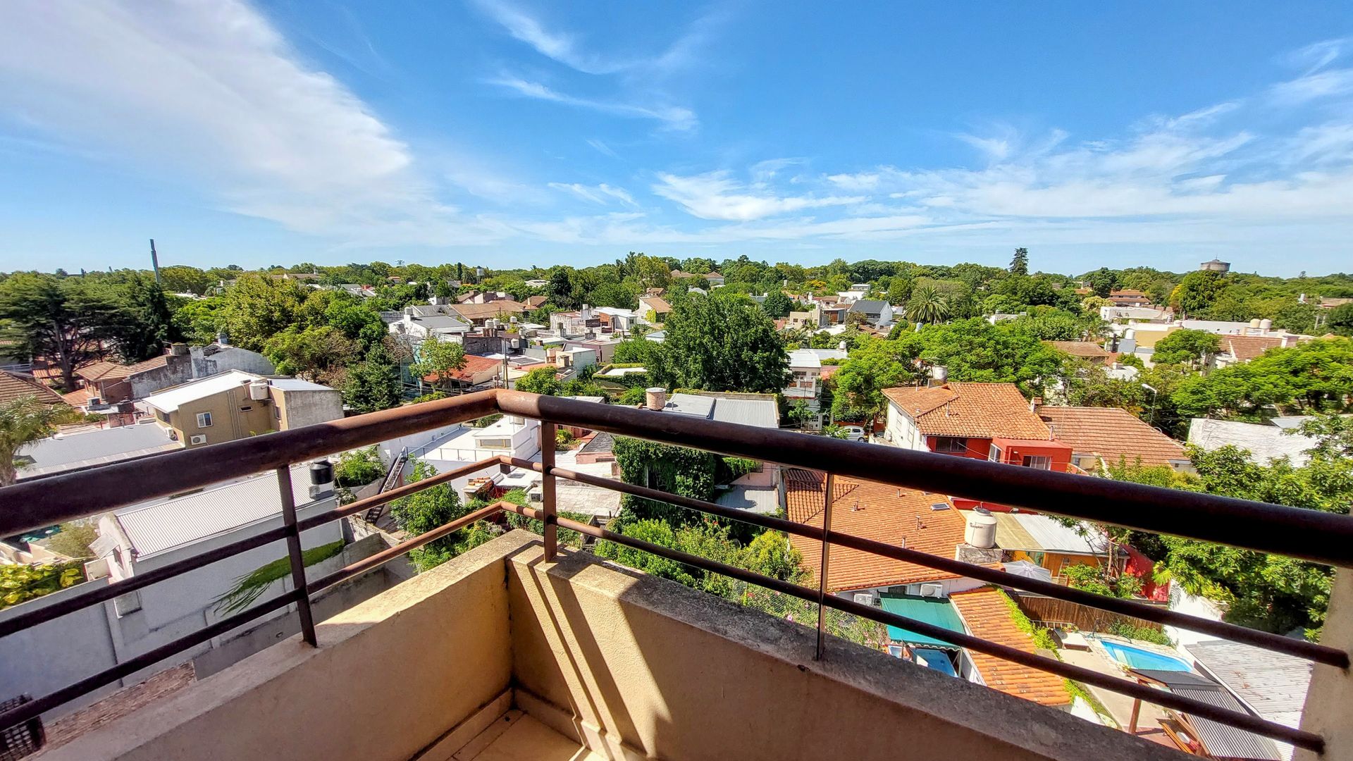 ALQUILER - Departamento 2 amb c/cochera - Victoria