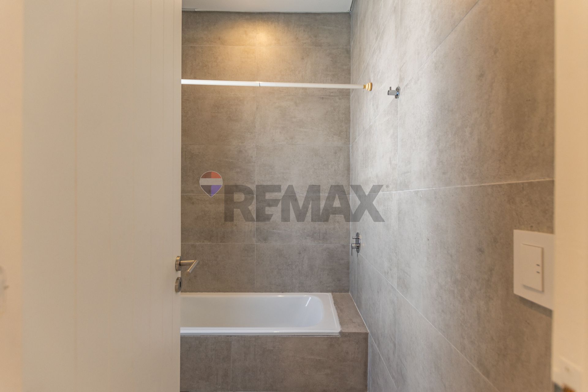 Casa en Venta Lote Interno Barrio Los Alisos