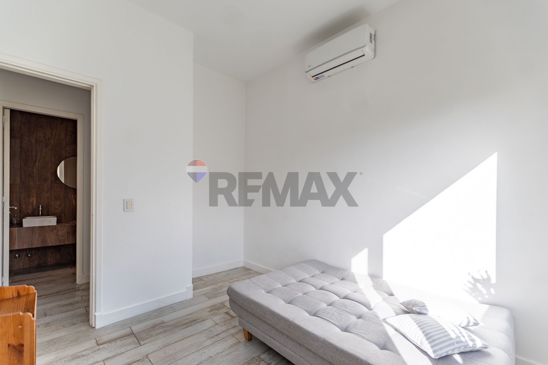 Casa en Venta Lote Interno Barrio Los Alisos