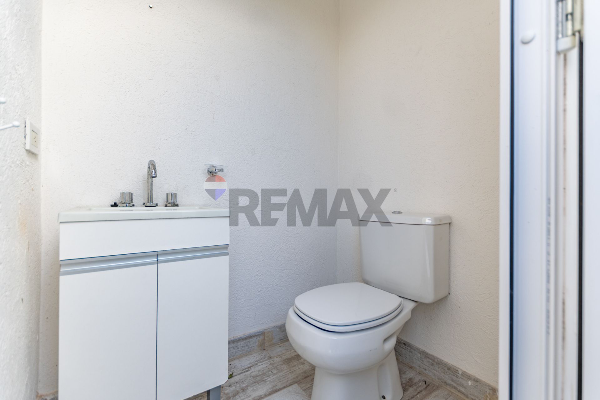 Casa en Venta Lote Interno Barrio Los Alisos