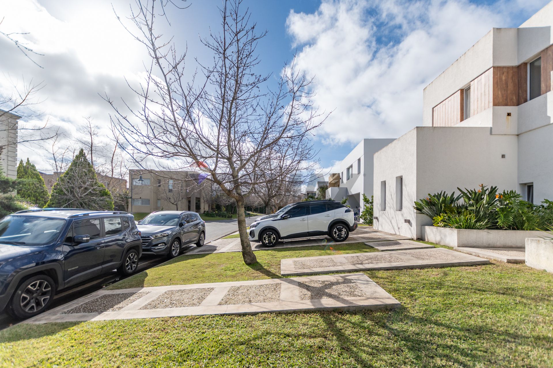 Casa en Venta Lote Interno Barrio Los Alisos