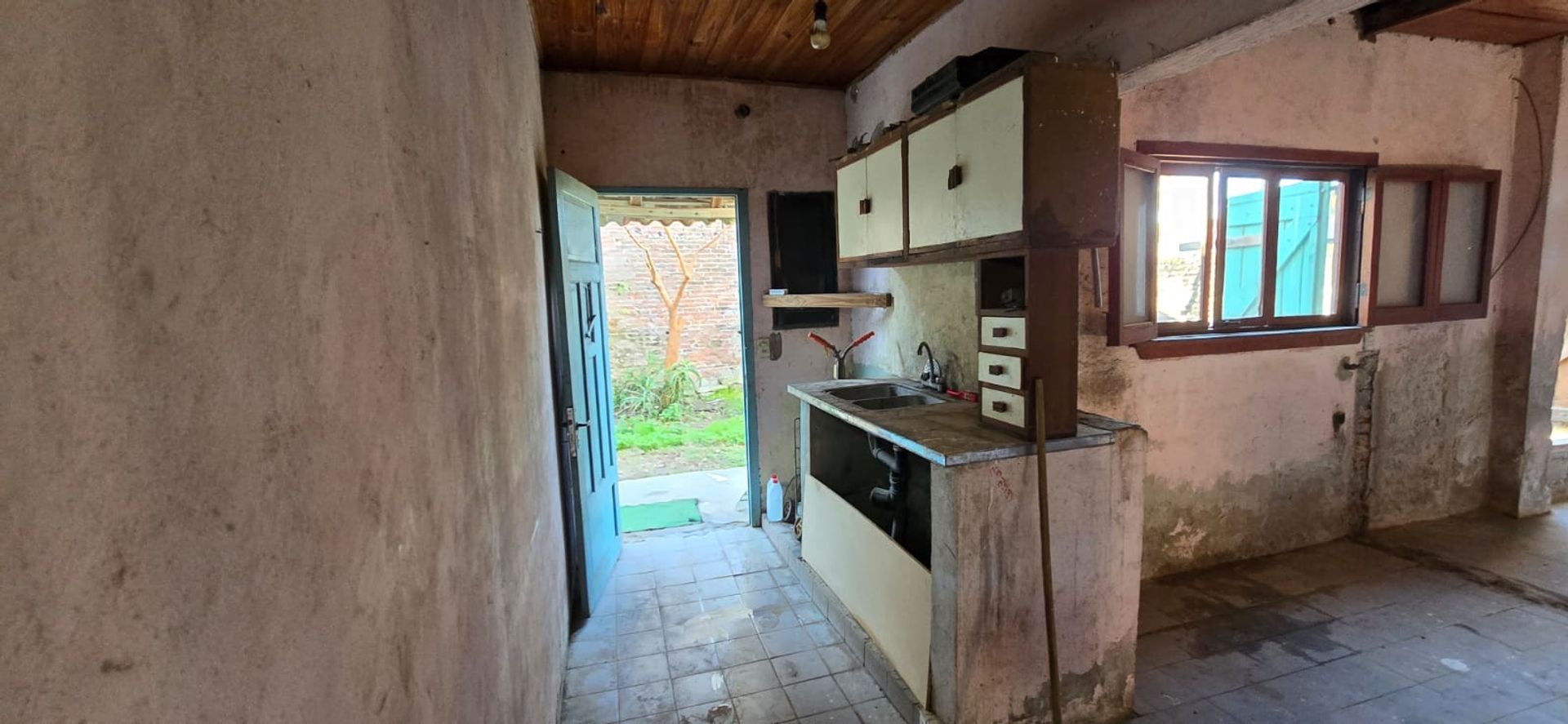 Casa sobre lote de 300 m² en ubicación estratégica