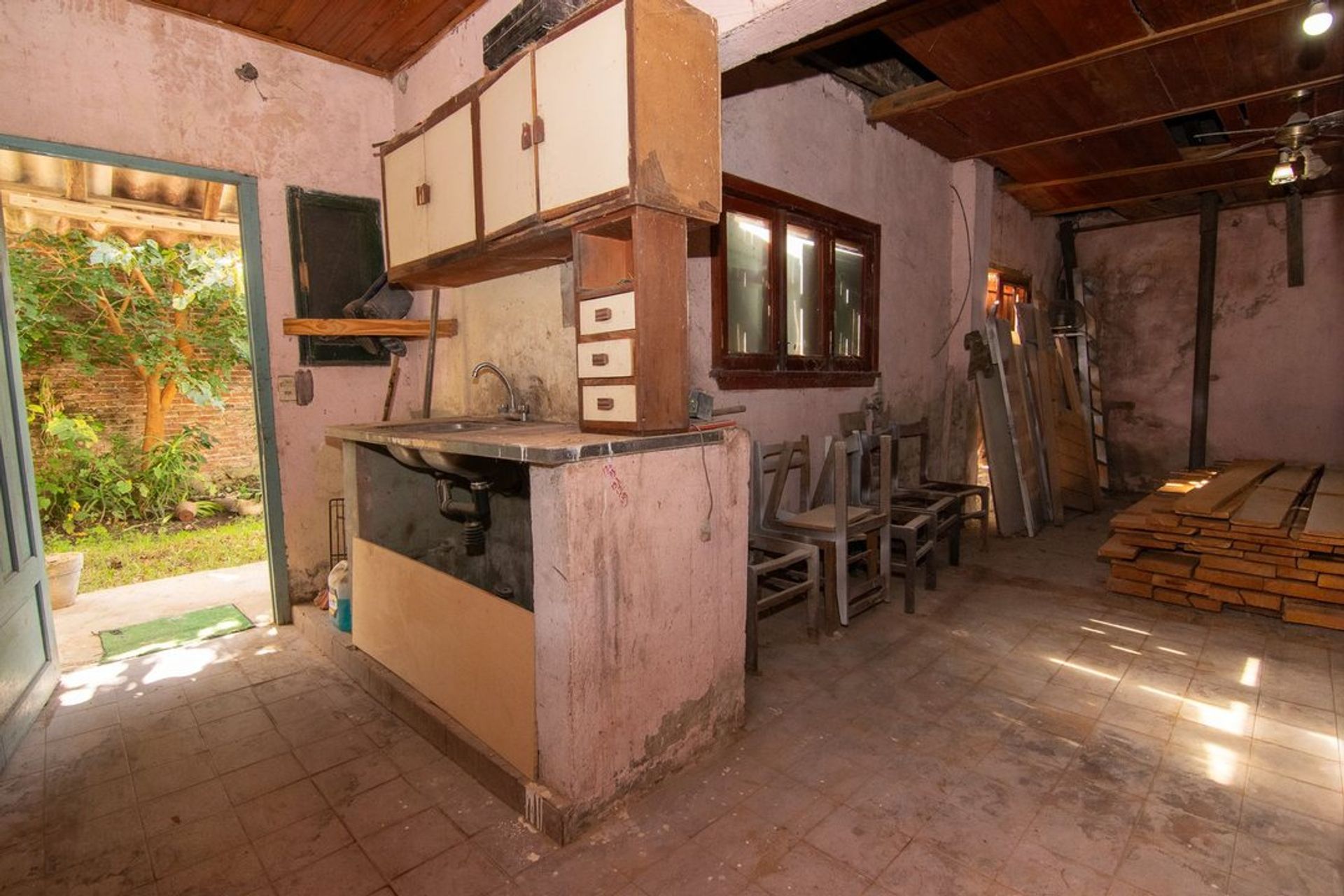 Casa sobre lote de 300 m² en ubicación estratégica