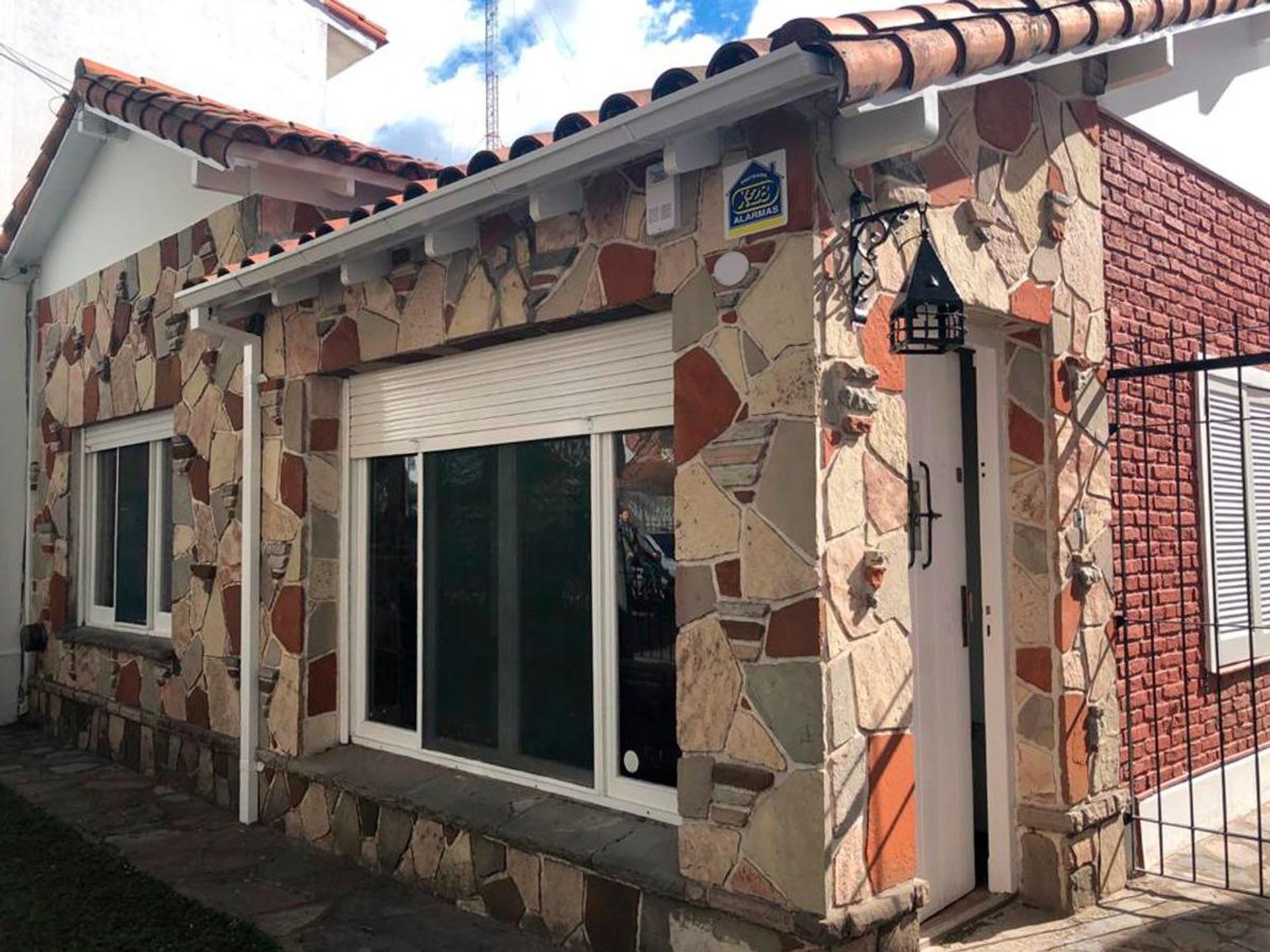 Alquiler Casa Con Jardin Y Garage. Olivos