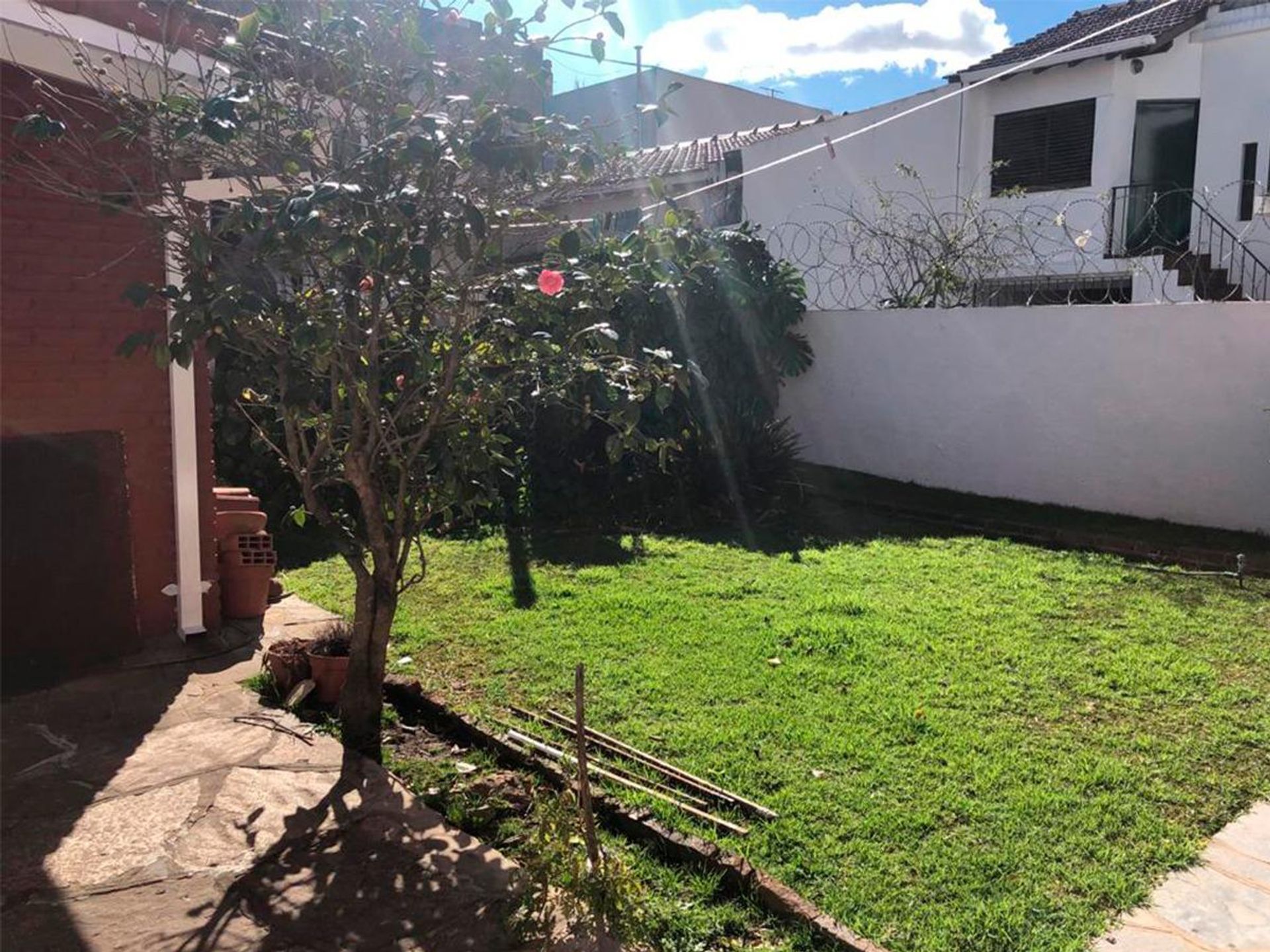 Alquiler Casa Con Jardin Y Garage. Olivos
