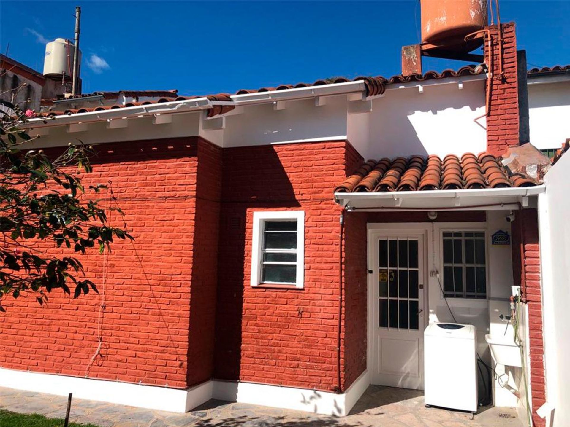 Alquiler Casa Con Jardin Y Garage. Olivos