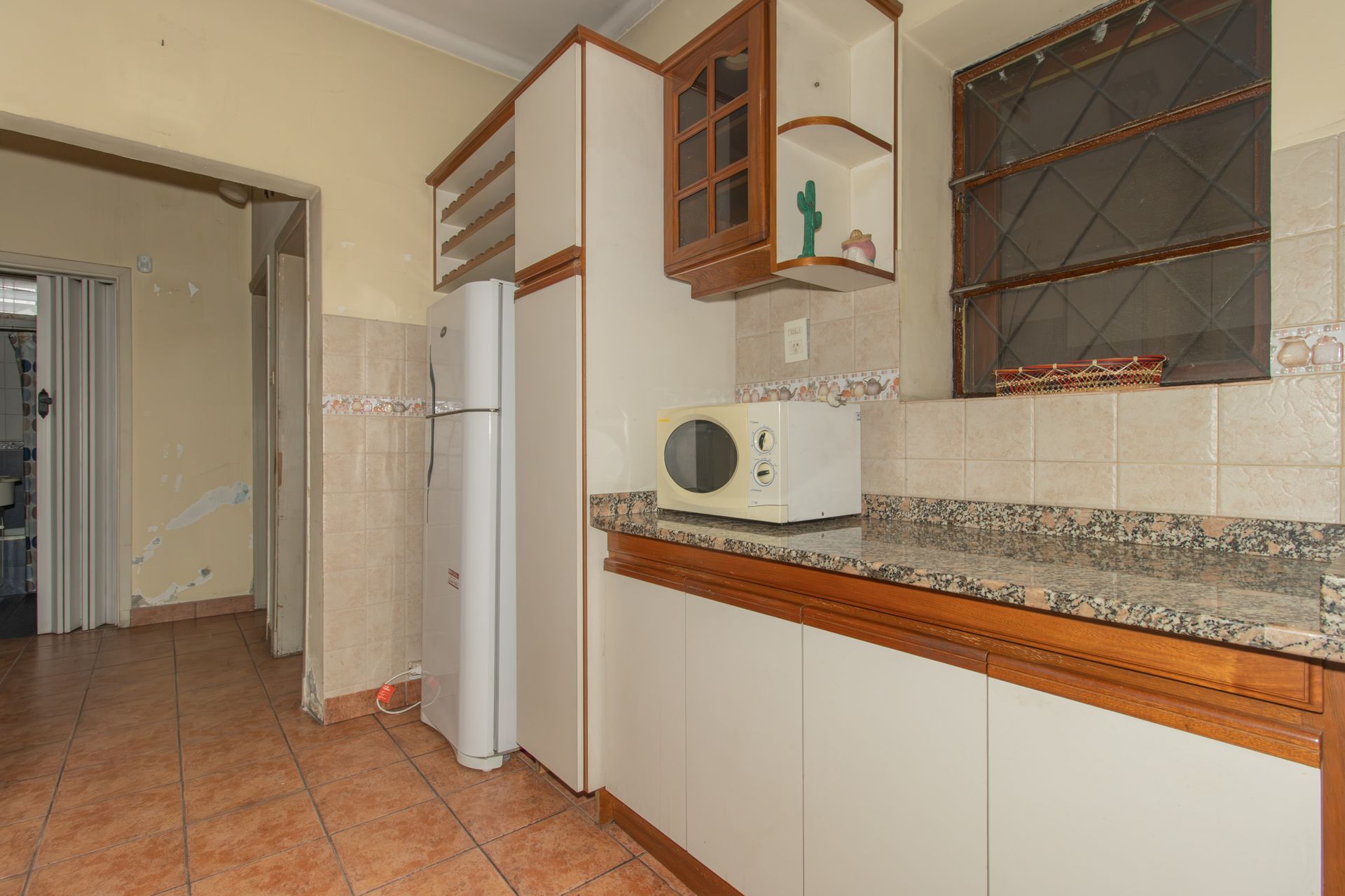 Casa De 5 Ambientes Desarrollada En Dos Plantas