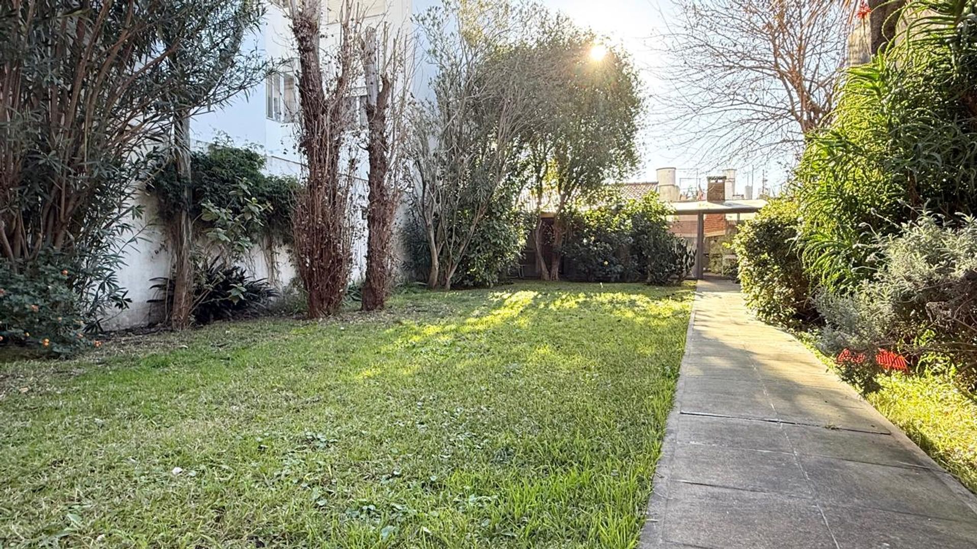 Casa Triplex Martinez 5 Amb Cochera Y Quincho