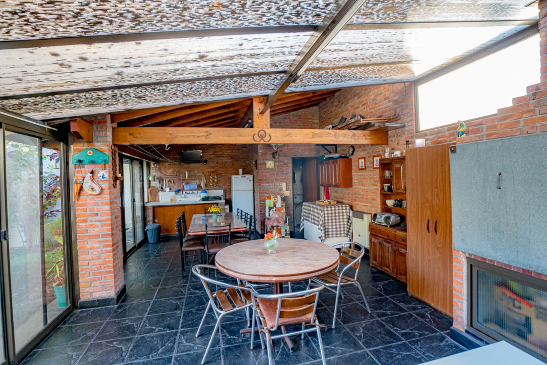 Casa Triplex Martinez 5 Amb Cochera Y Quincho