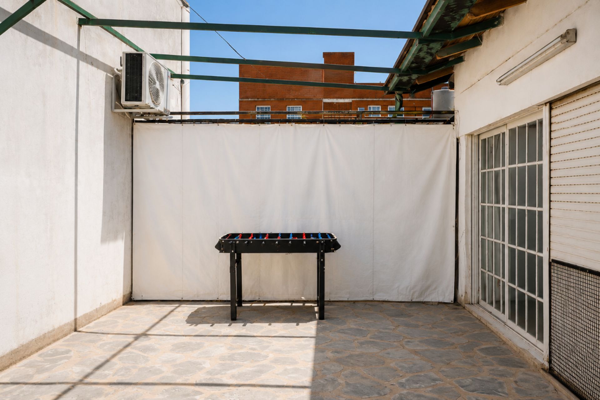 VENTA CASA c/ LOCAL COMERCIAL + SALÓN DE EVENTOS