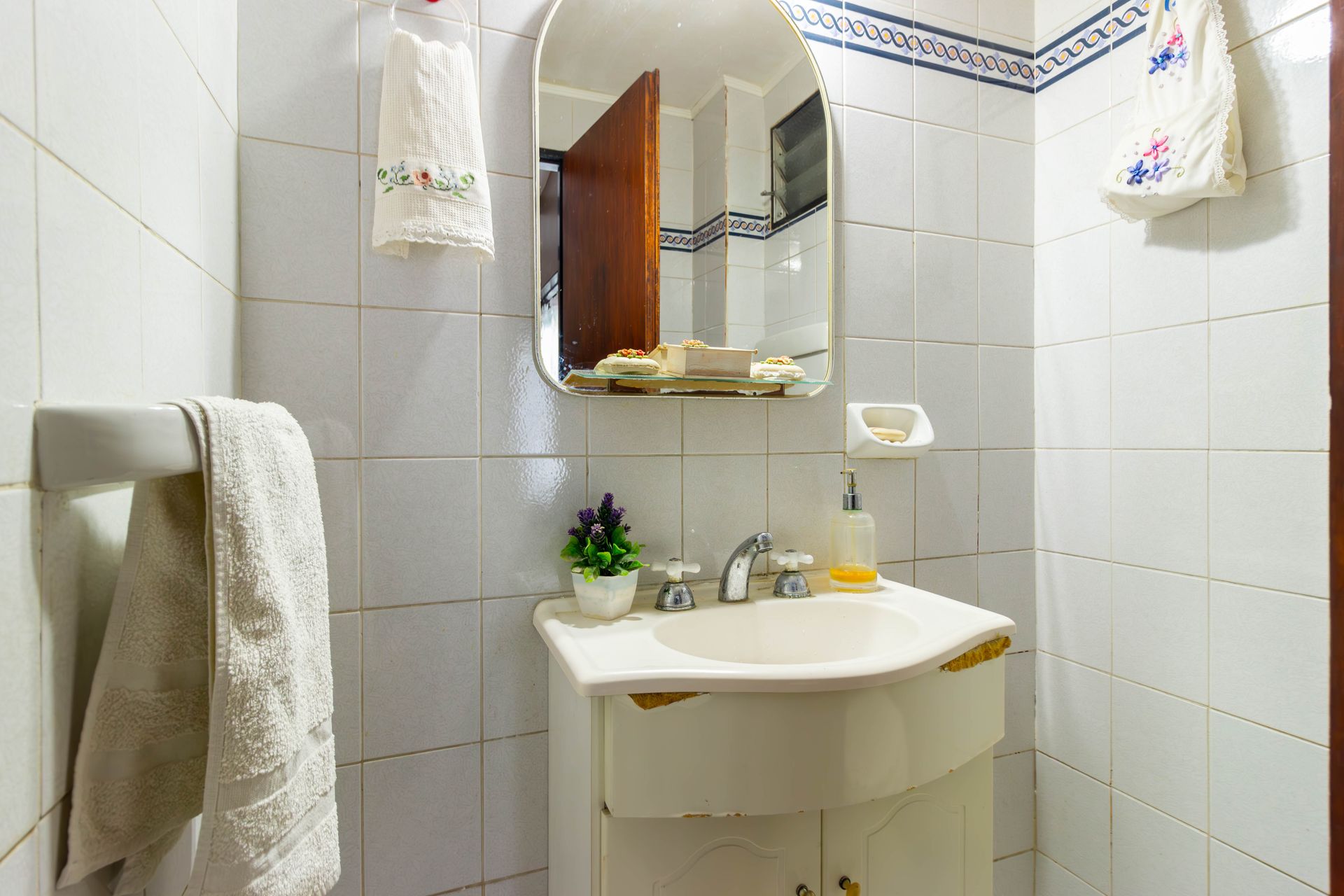 Venta Casa 4 Amb V.adelina Jardin Pileta Parrilla