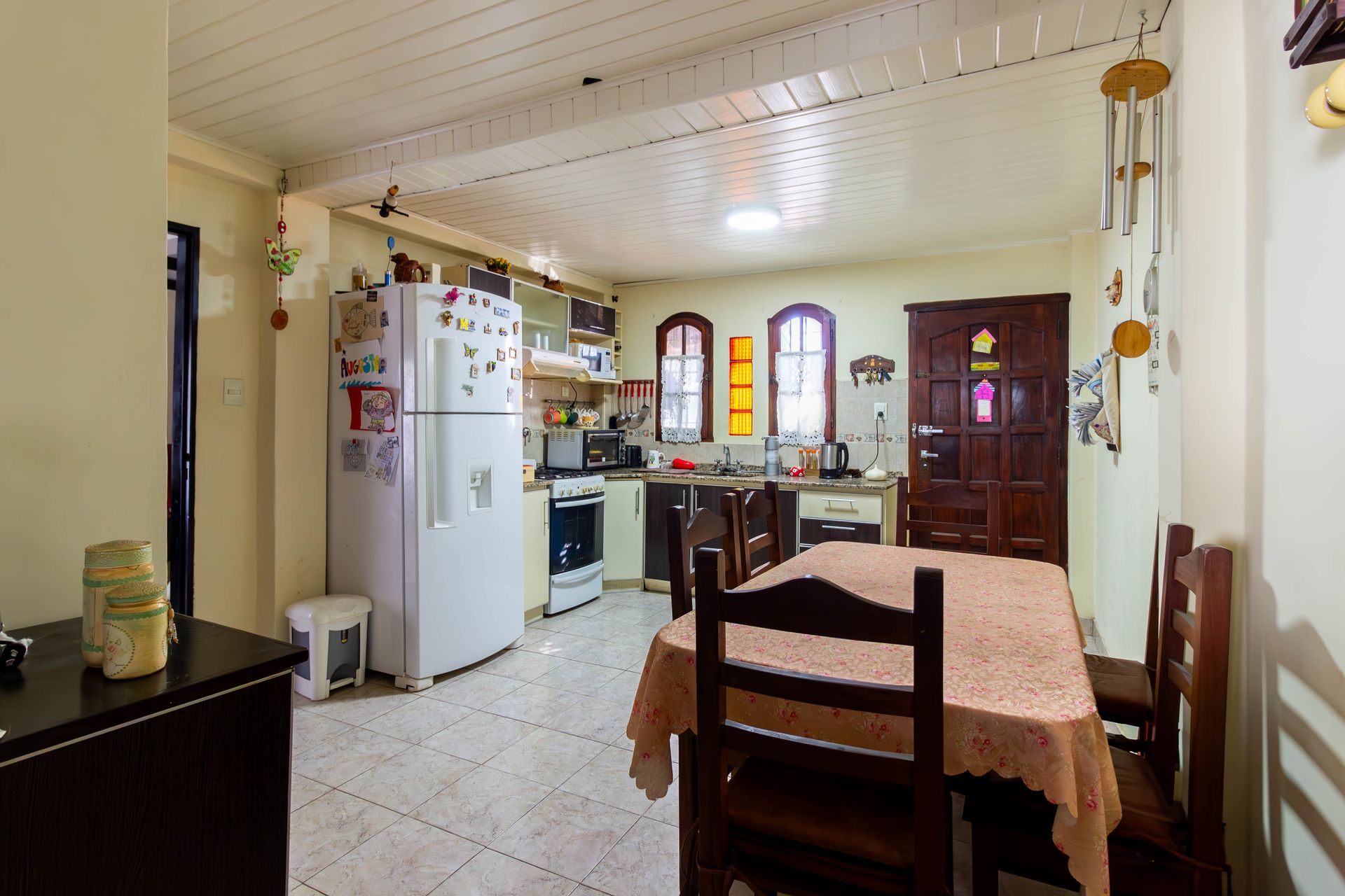 Venta Casa 4 Amb V.adelina Jardin Pileta Parrilla