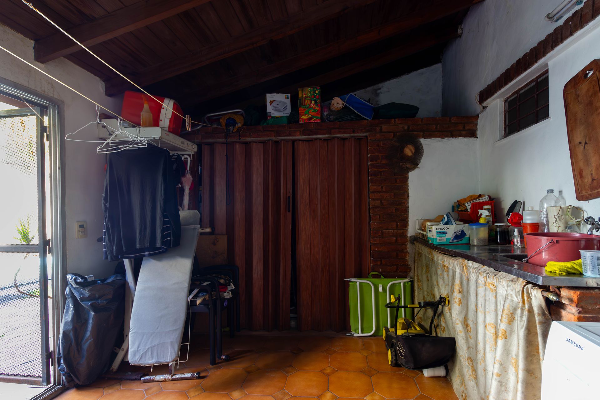 Venta Casa 4 Amb V.adelina Jardin Pileta Parrilla