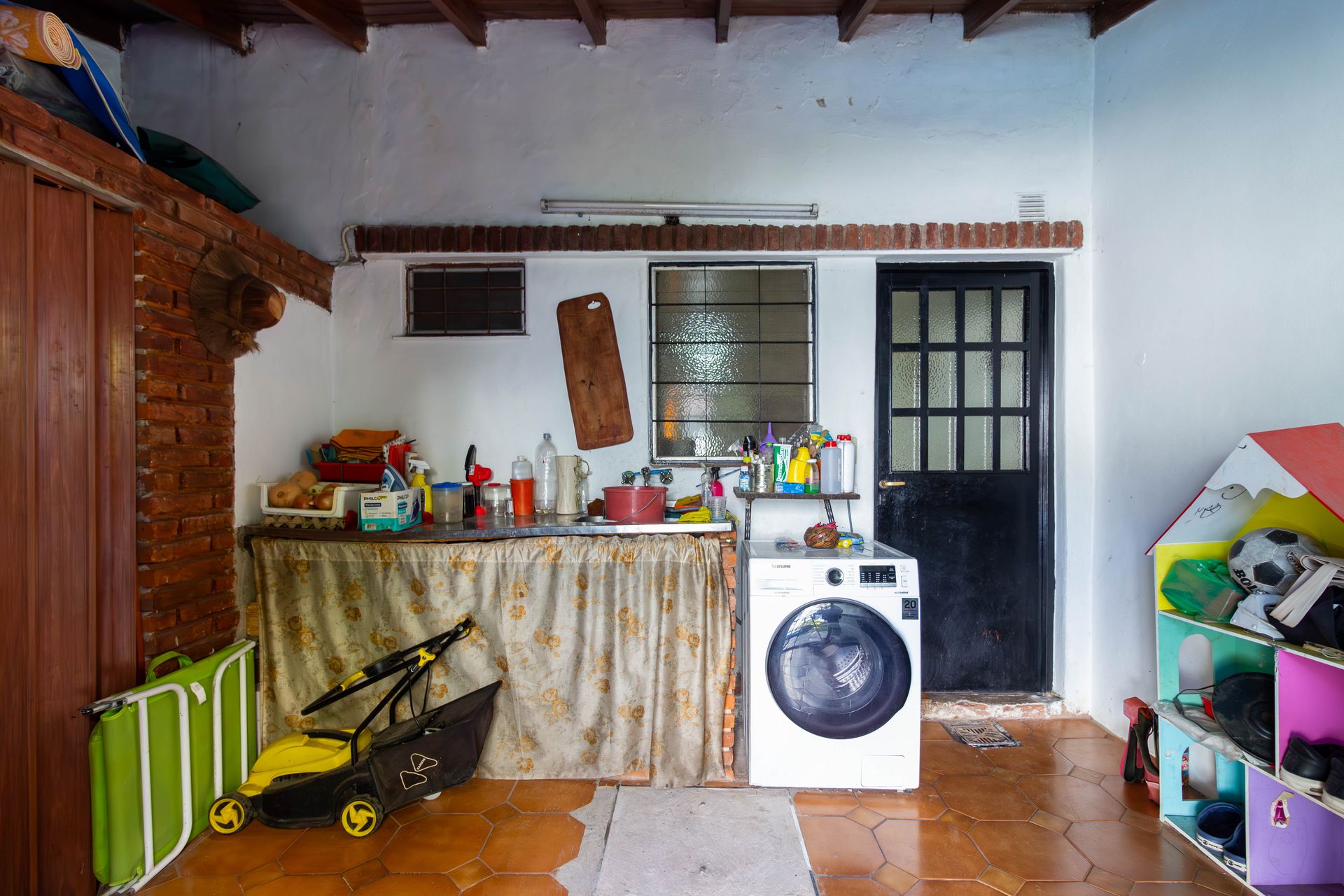 Venta Casa 4 Amb V.adelina Jardin Pileta Parrilla