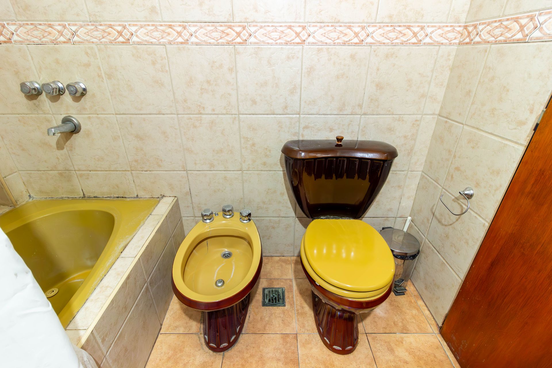 Venta Casa 4 Amb V.adelina Jardin Pileta Parrilla