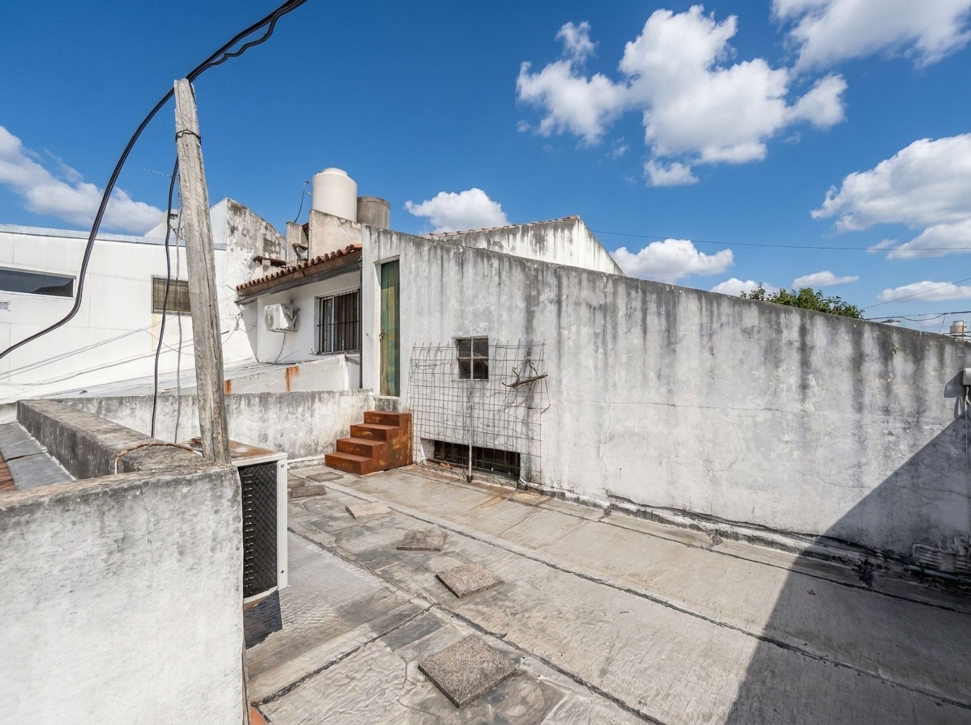 Venta casa 5 ambientes Apto crédito jardín pileta