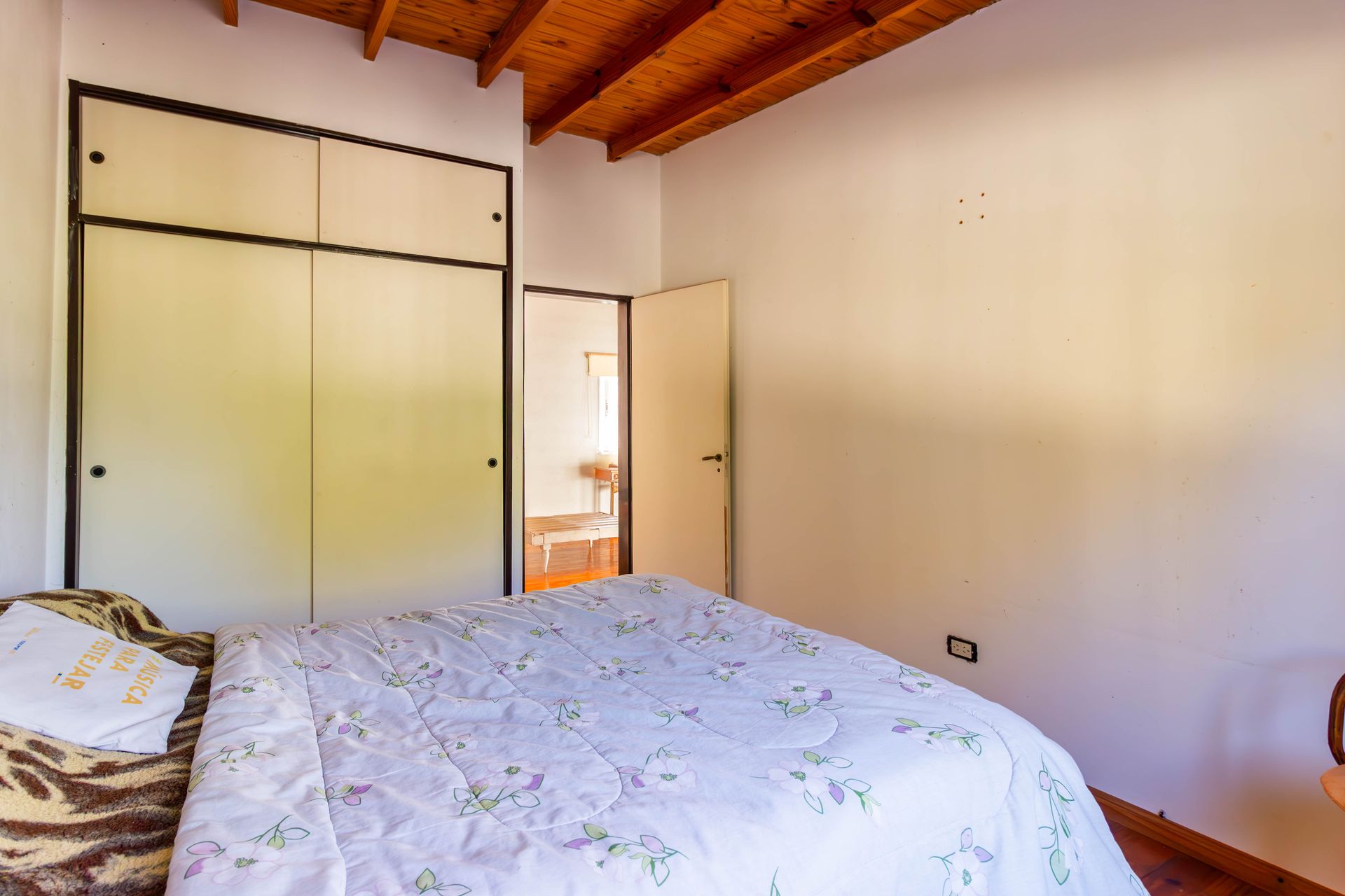 Venta casa 4 ambientes 2 plantas patio Torcuato