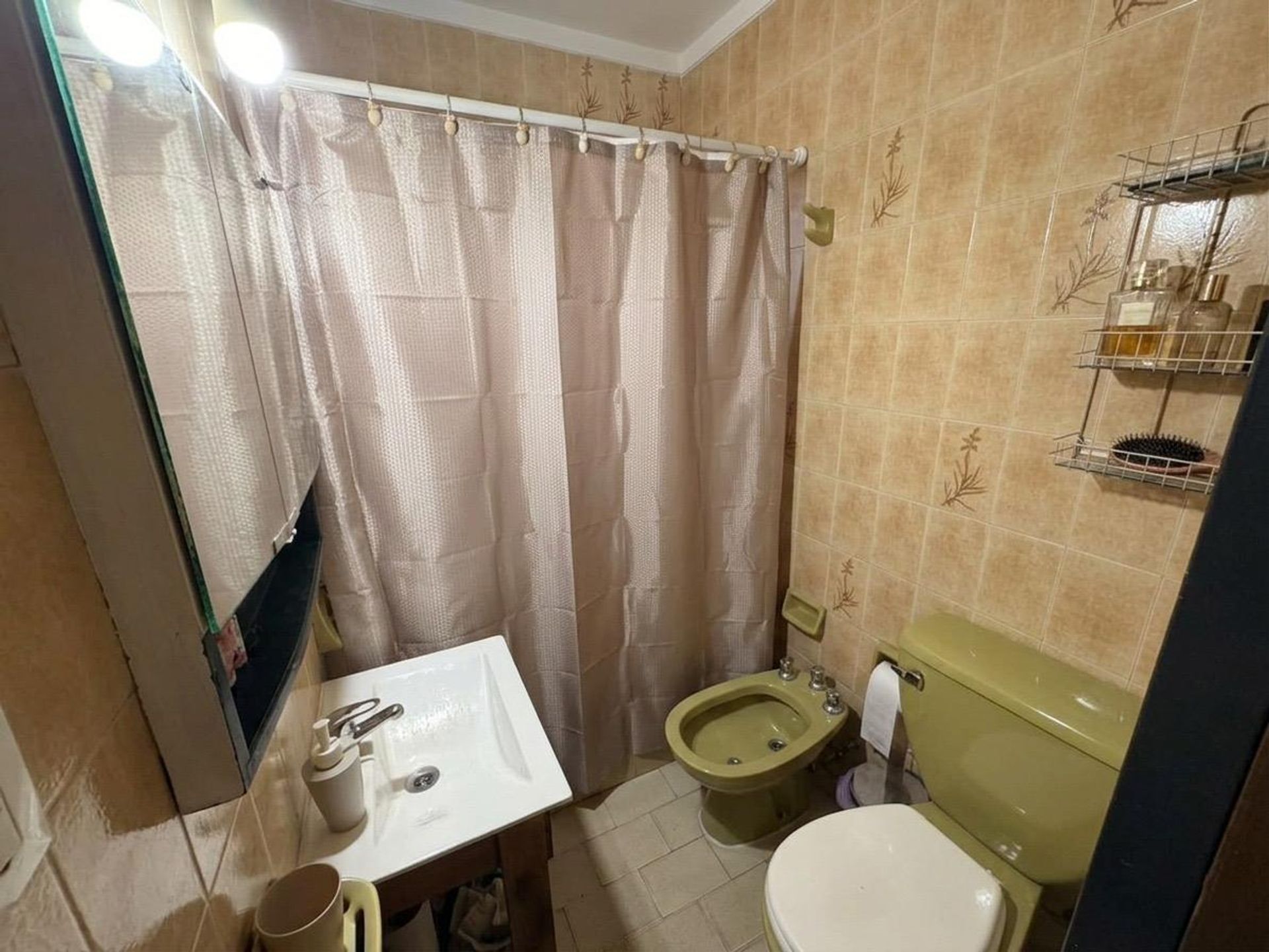 Venta Local + Casa Al Fondo Virreyes