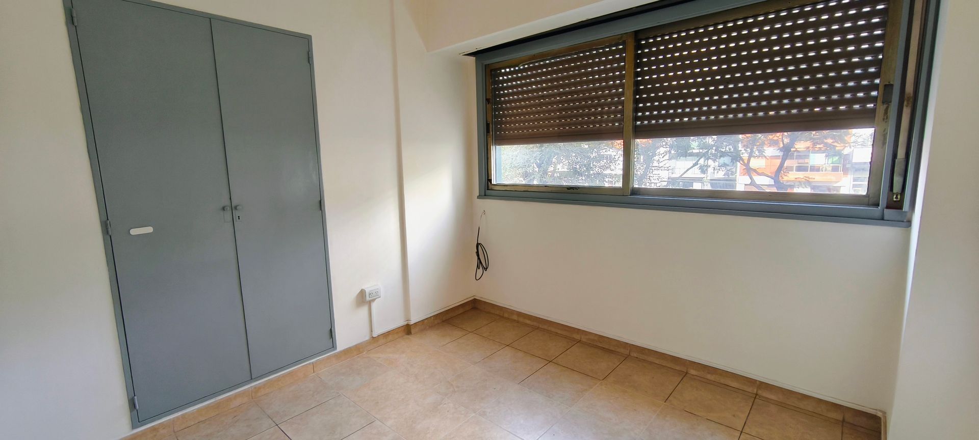 Venta Depto. 2 Ambientes Balcon Frente Olivos