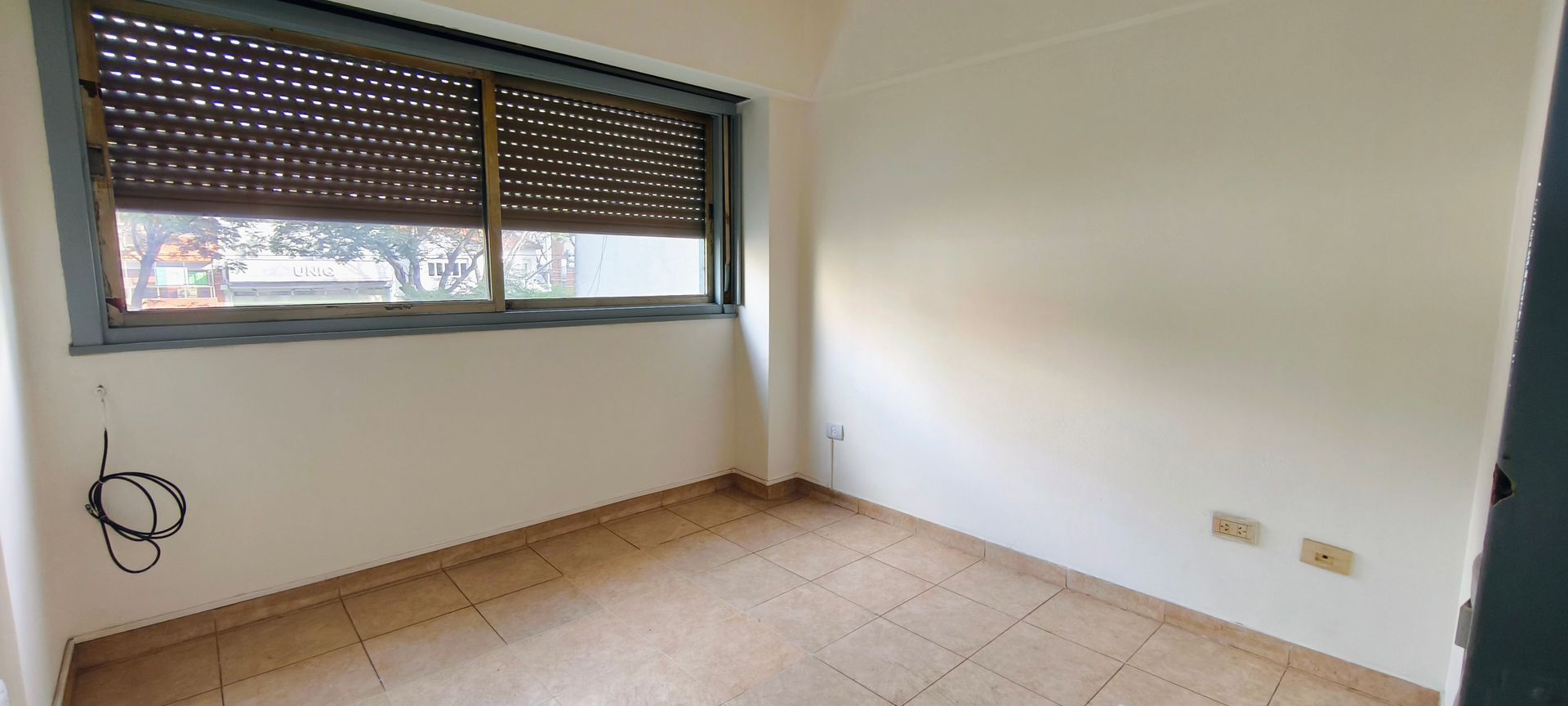 Venta Depto. 2 Ambientes Balcon Frente Olivos