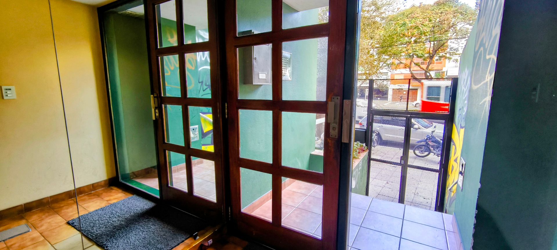 Venta Depto. 2 Ambientes Balcon Frente Olivos