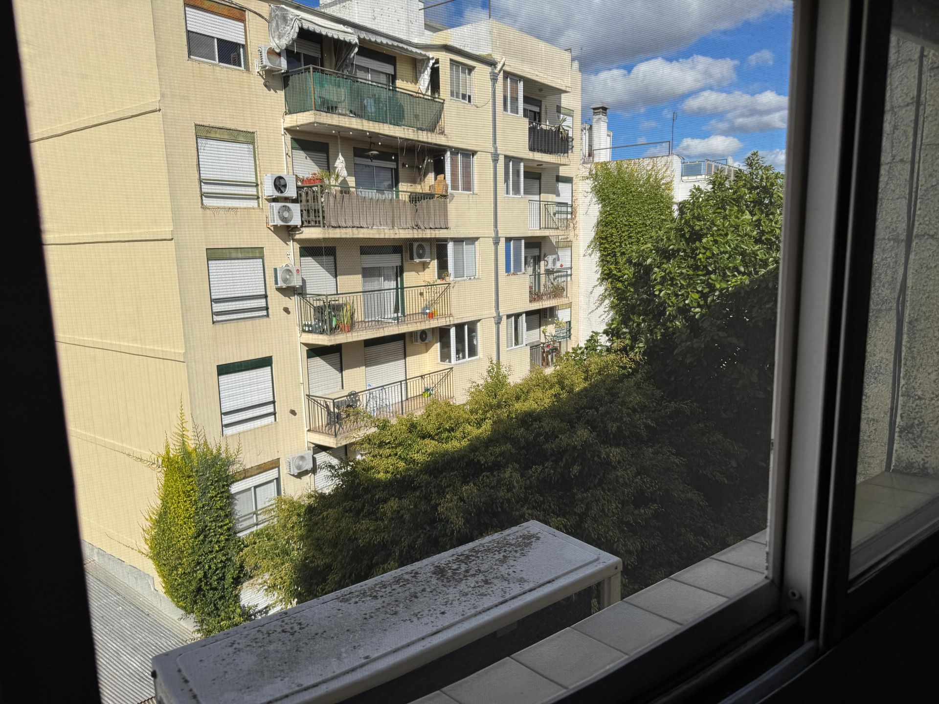 Venta 3 ambientes Victoria, apto credito, Balcon