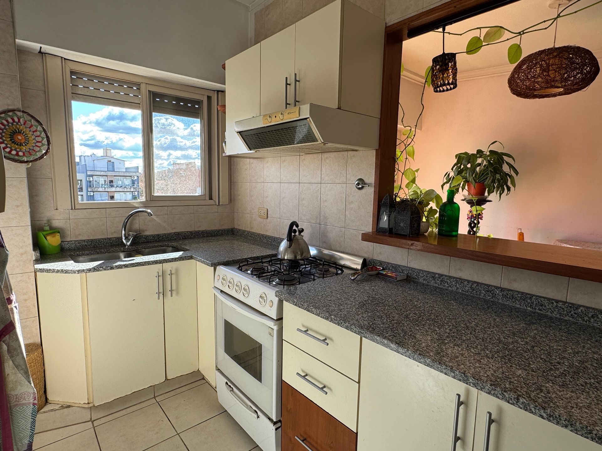 Venta 3 ambientes Victoria, apto credito, Balcon