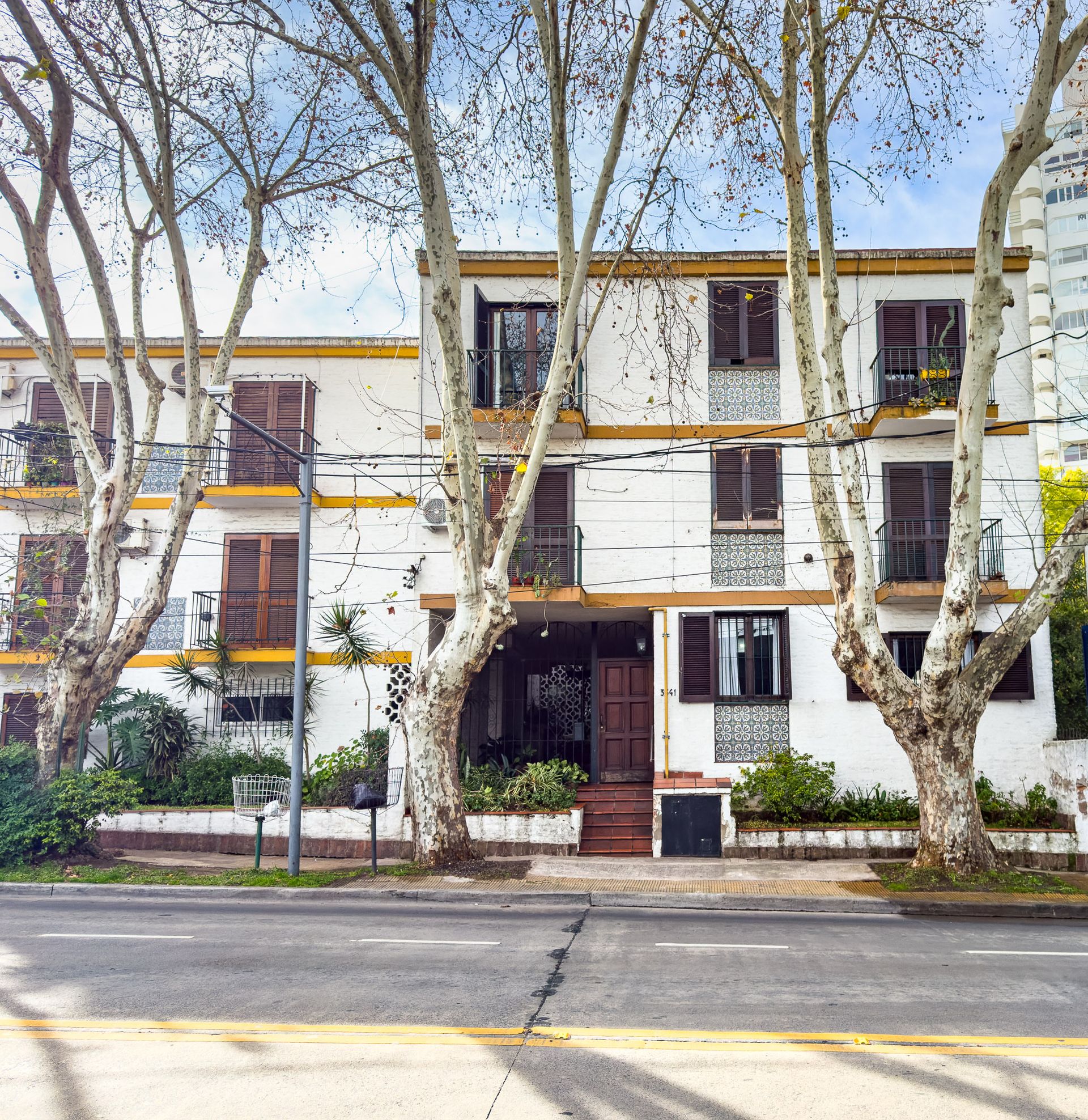 Venta Dpto 3 Ambientes Pb La Lucila Av Libertador