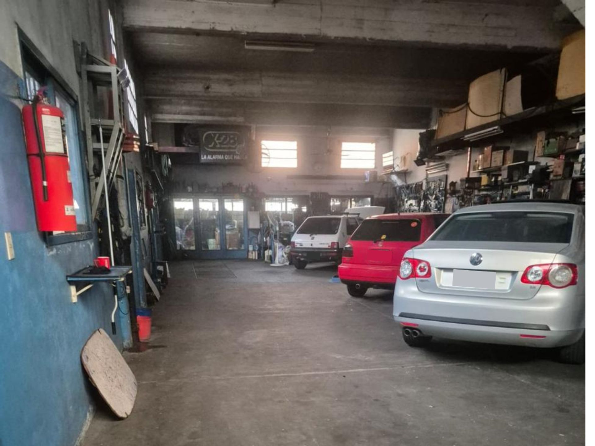 Venta Taller Mecánico /Galpón Con Casa De 4 Amb