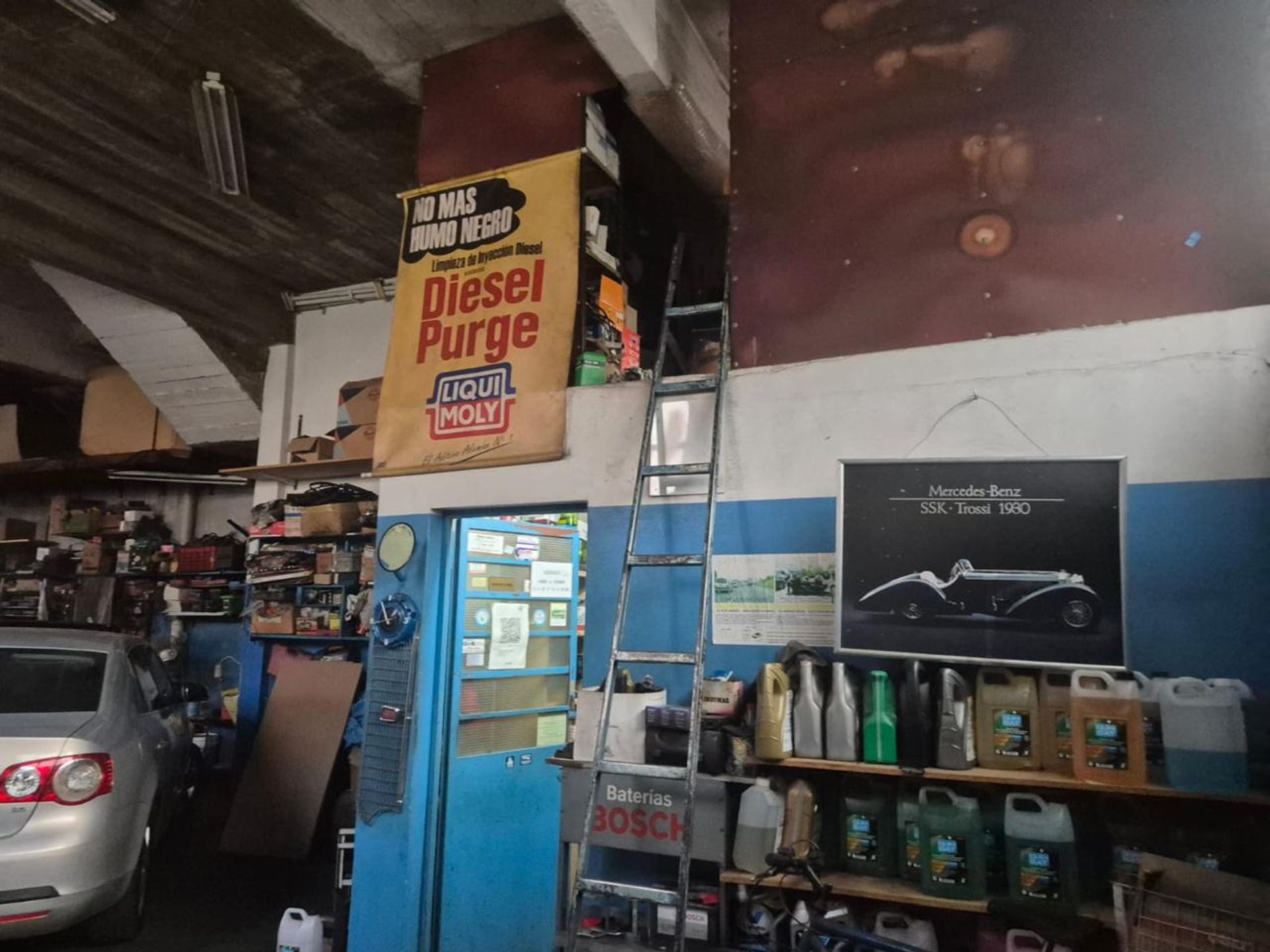 Venta Taller Mecánico /Galpón Con Casa De 4 Amb
