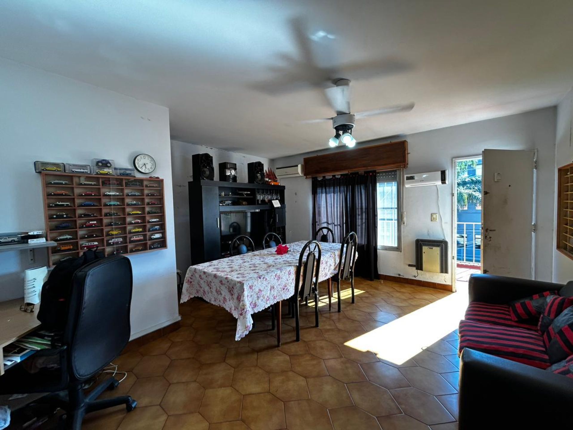 Venta Taller Mecánico /Galpón Con Casa De 4 Amb