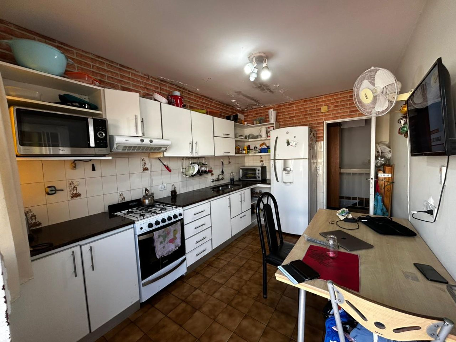 Venta Taller Mecánico /Galpón Con Casa De 4 Amb