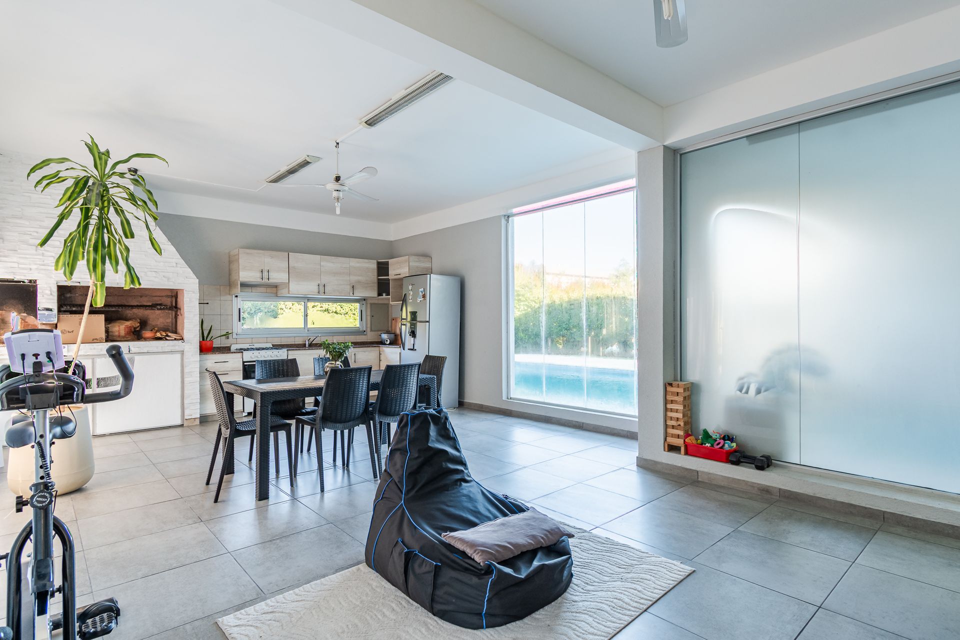Venta Casa C/ Jardín Y Pileta - Barrio La Comarca