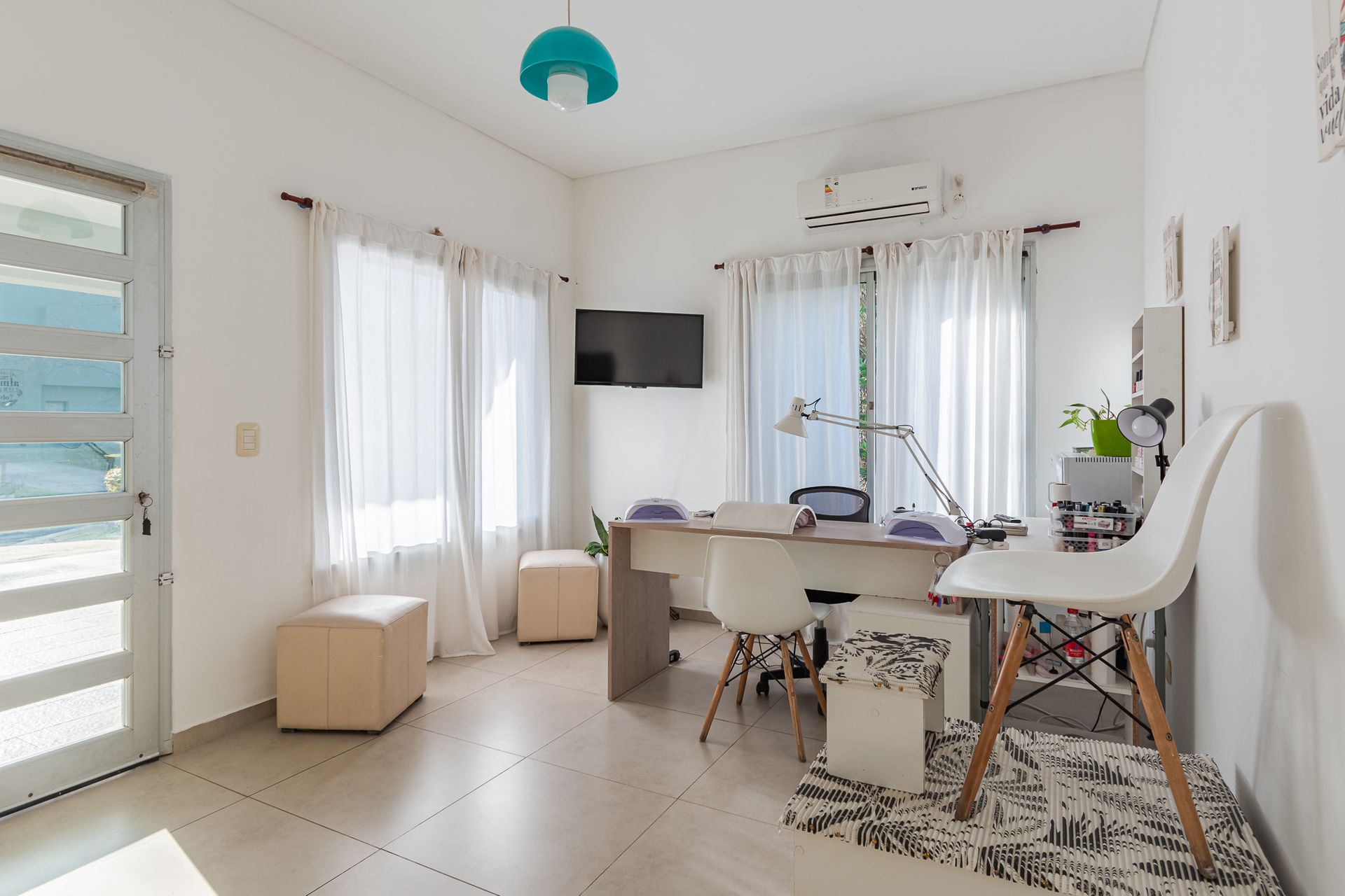 Venta Casa C/ Jardín Y Pileta - Barrio La Comarca