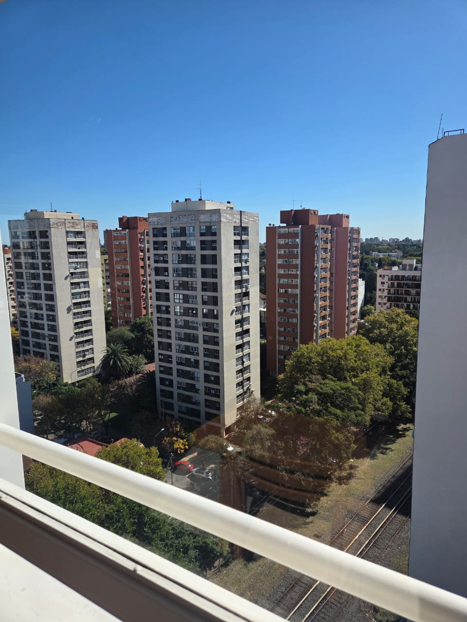 Alquiler depto. 2 ambientes c/Balcón Vicente López