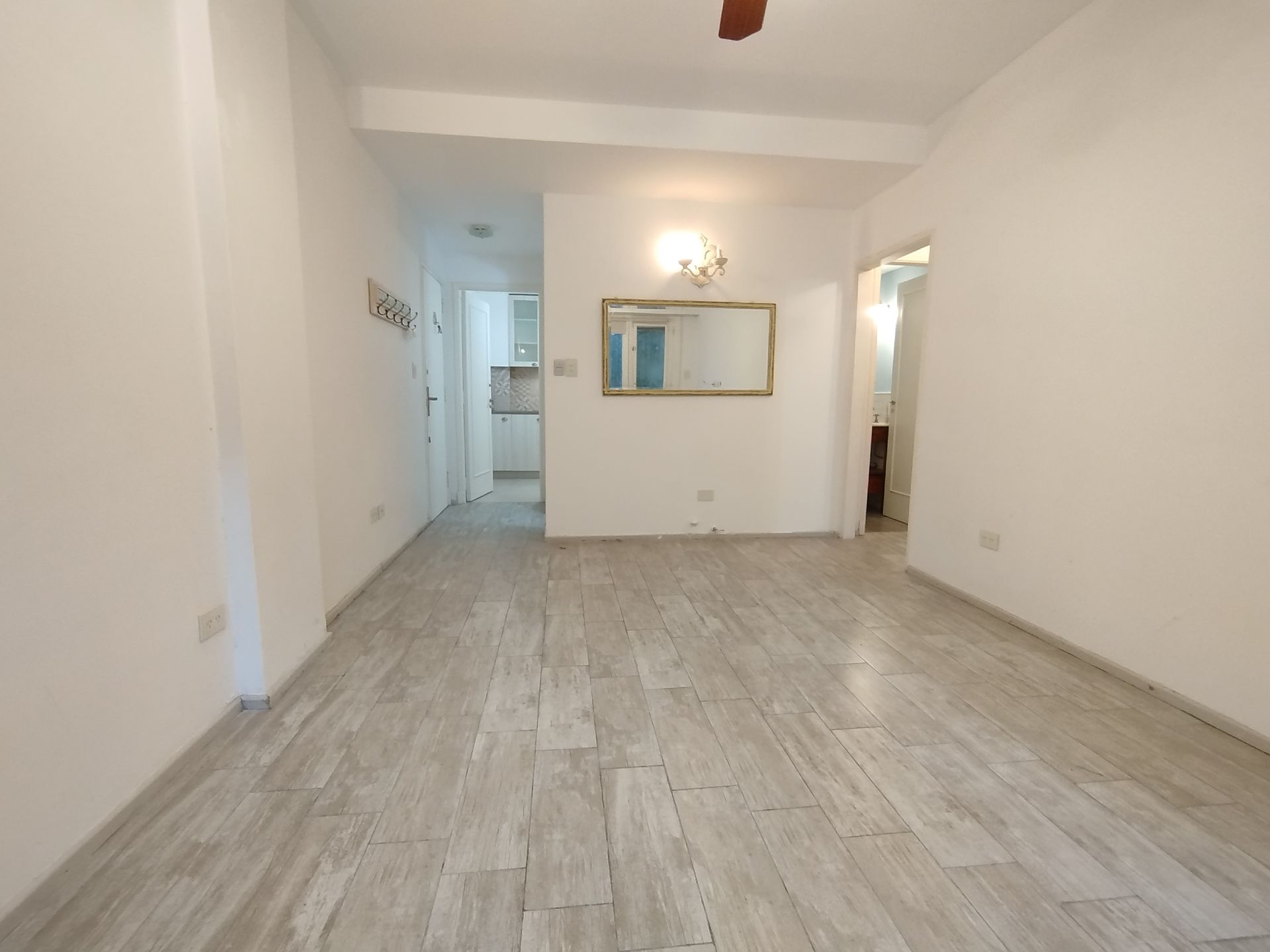 Vende Dto 3Amb S. Isidro Centro Pb Patios Permuta