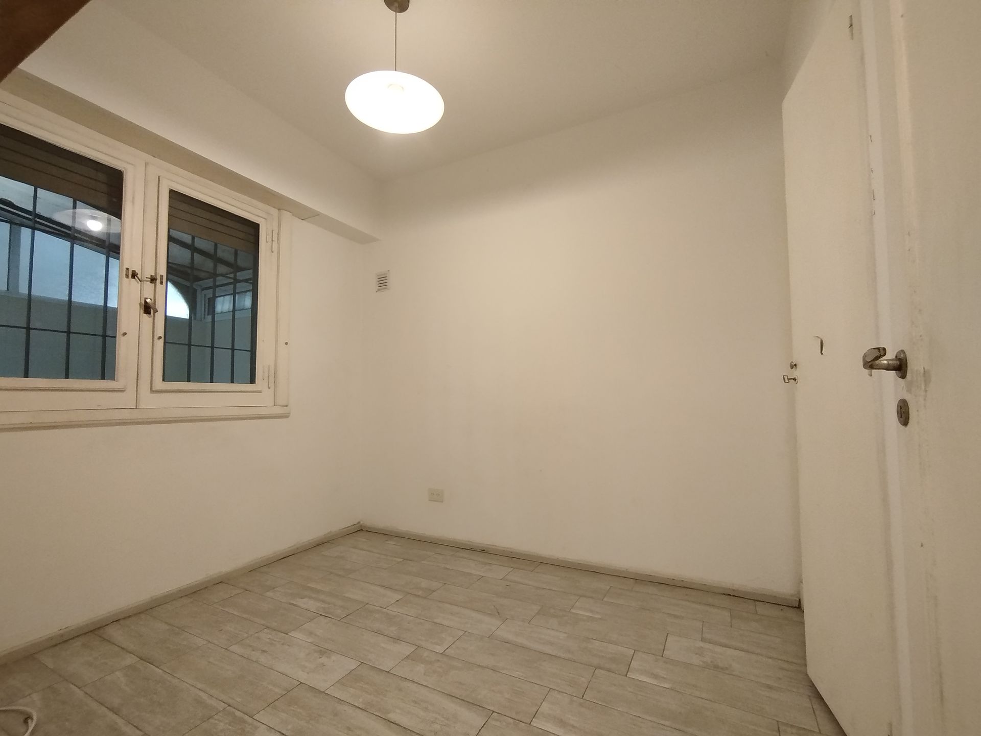 Vende Dto 3Amb S. Isidro Centro Pb Patios Permuta