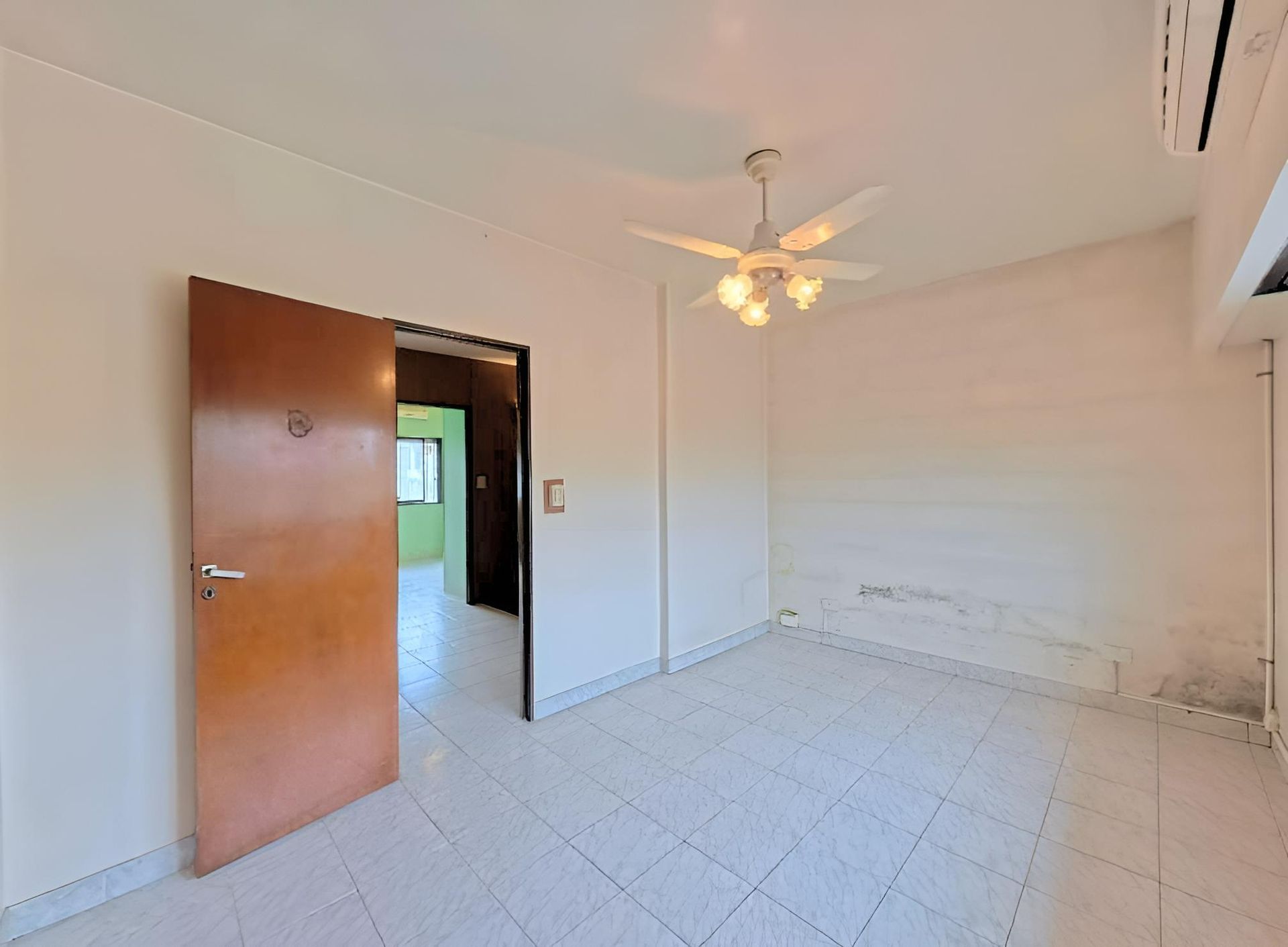 Venta Casa Duplex 3 Dormitorios Quincho Martínez