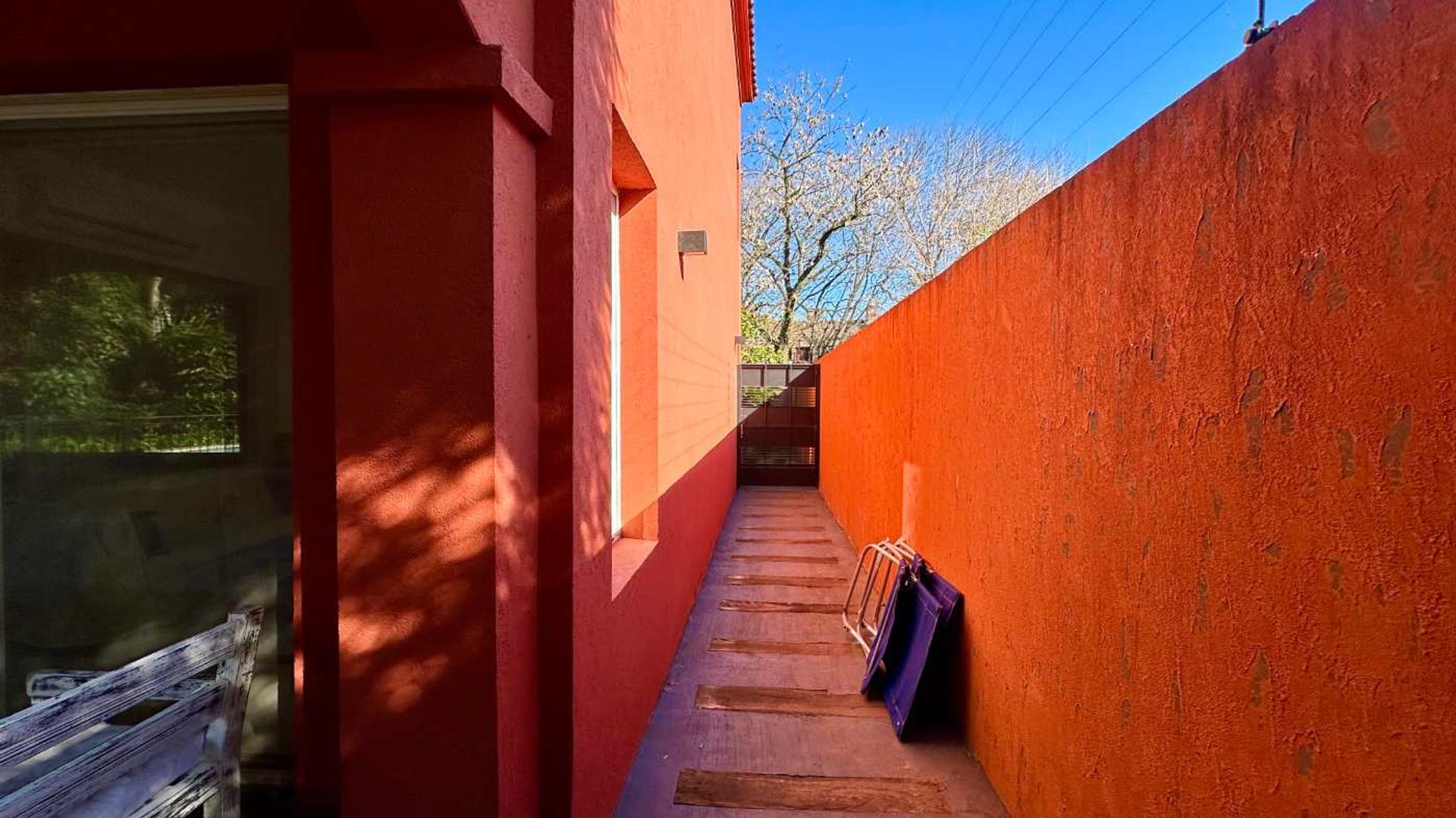 Venta Casa De 7 Amb. Con Cochera En San Isidro