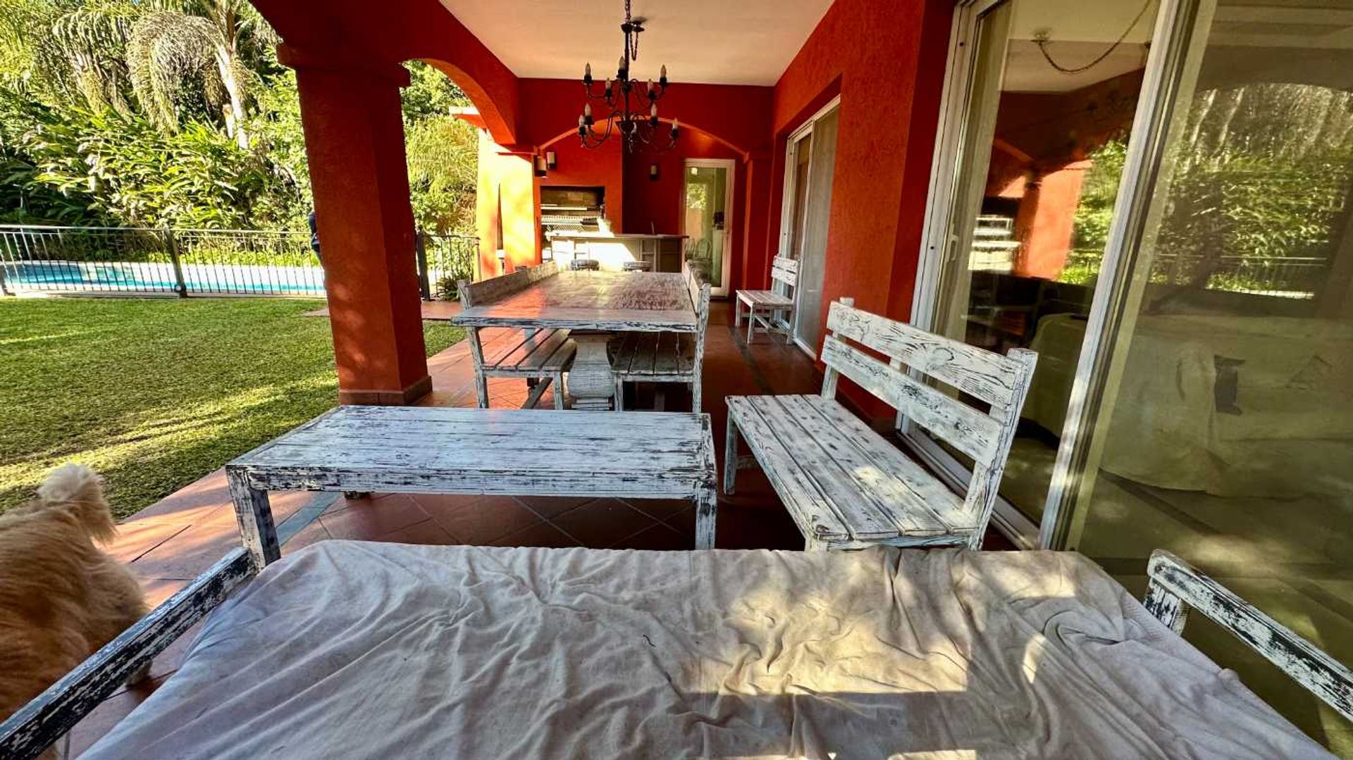 Venta Casa De 7 Amb. Con Cochera En San Isidro