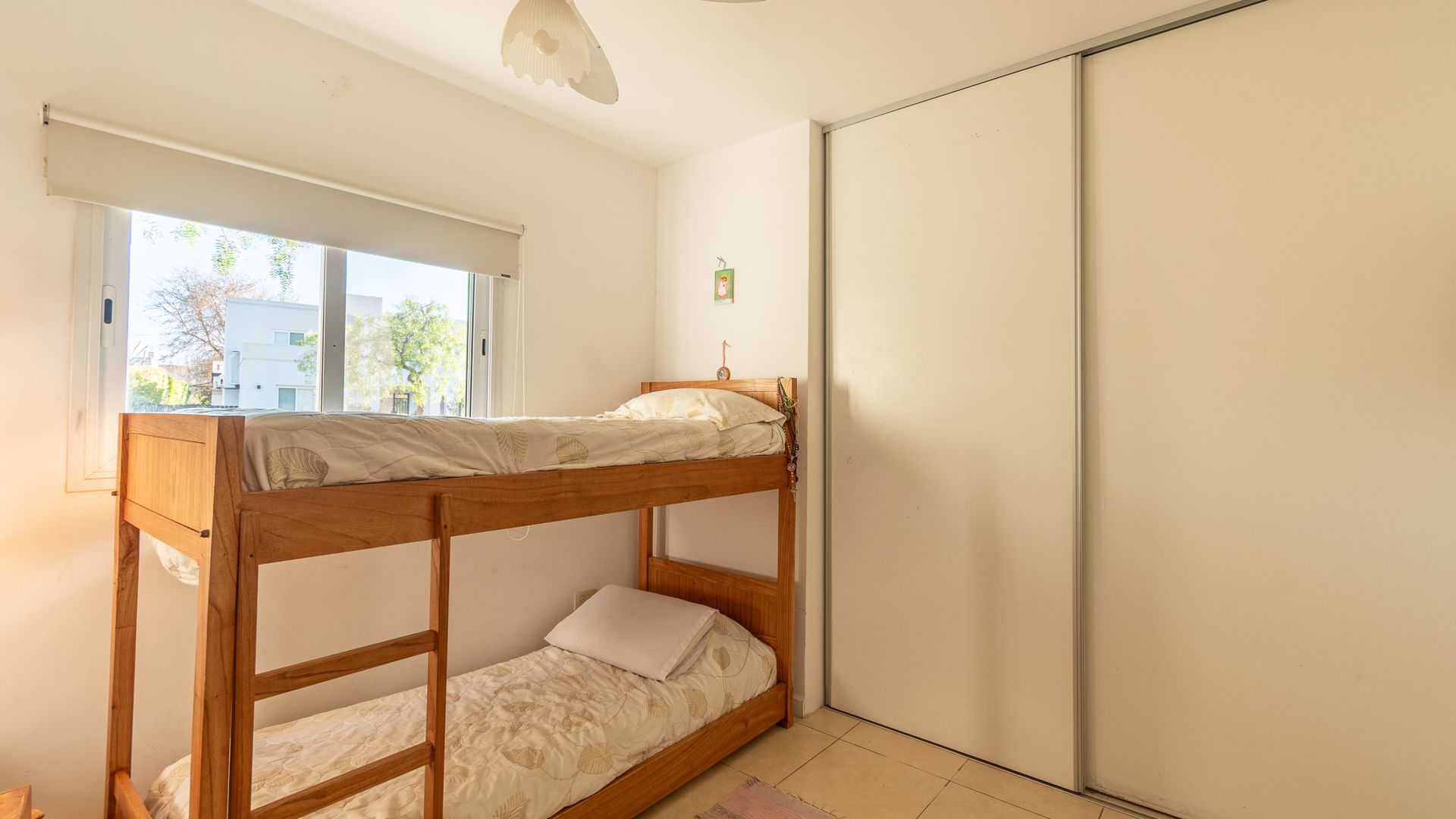 Venta Casa 4 Amb. C/ Pileta Santa Catalina
