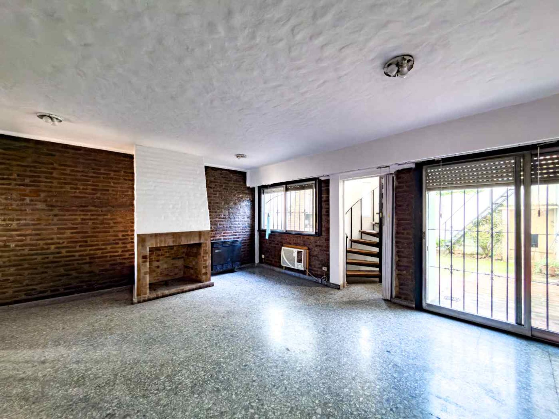 Casa En Venta En Boulogne - Muy Buena Ubicacion!