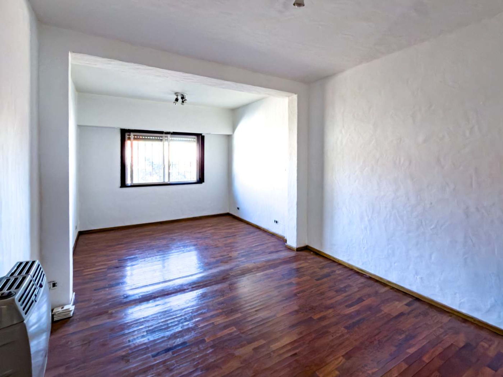Casa En Venta En Boulogne - Muy Buena Ubicacion!