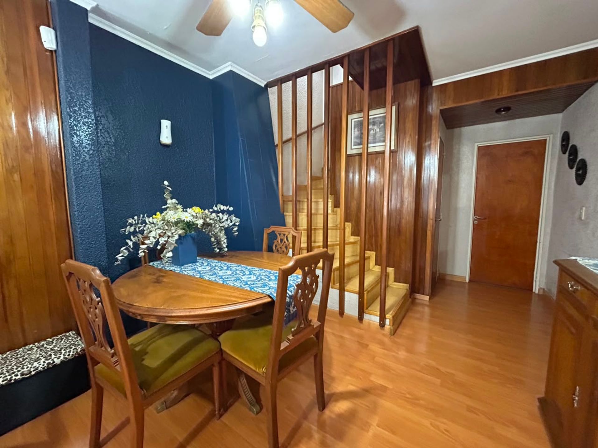 Triplex con patio, piscina, Apto Crédito