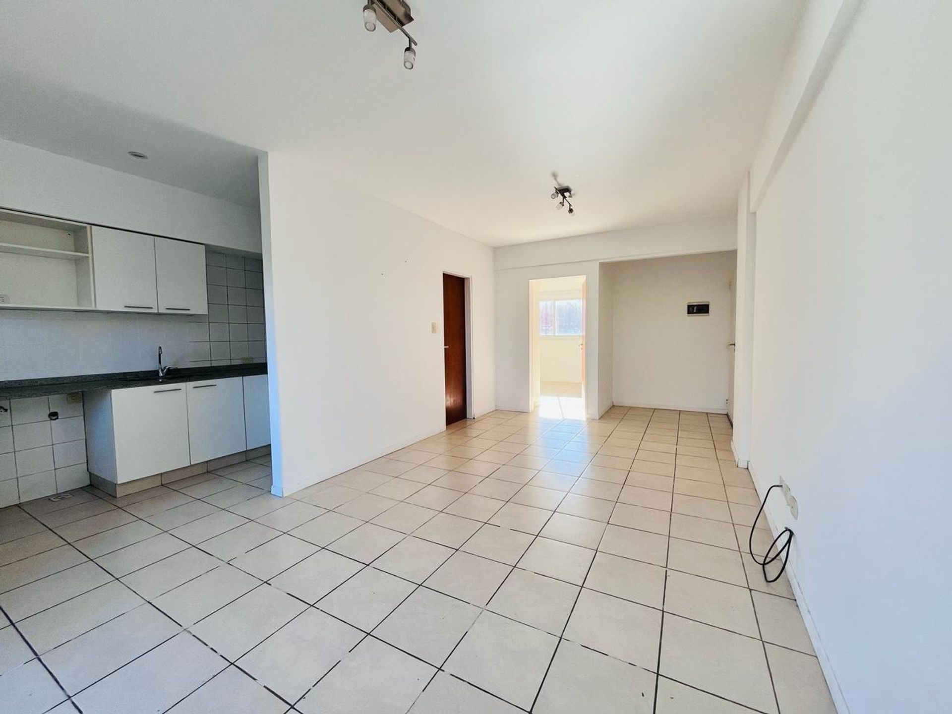 Venta Depto 2 Amb cochera + Balcon Victoria