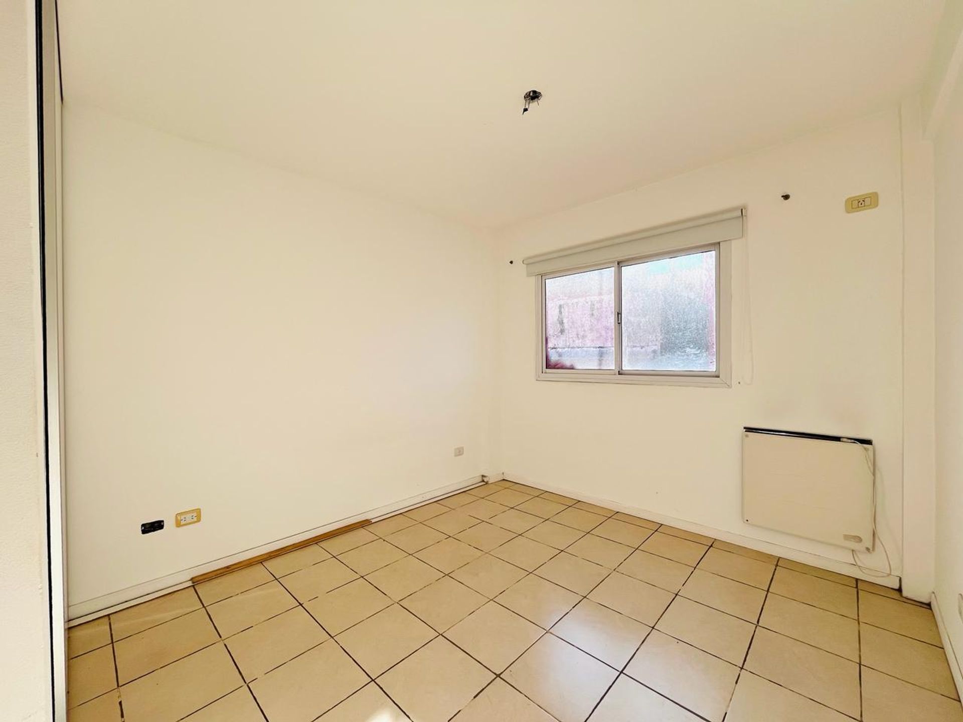 Venta Depto 2 Amb cochera + Balcon Victoria