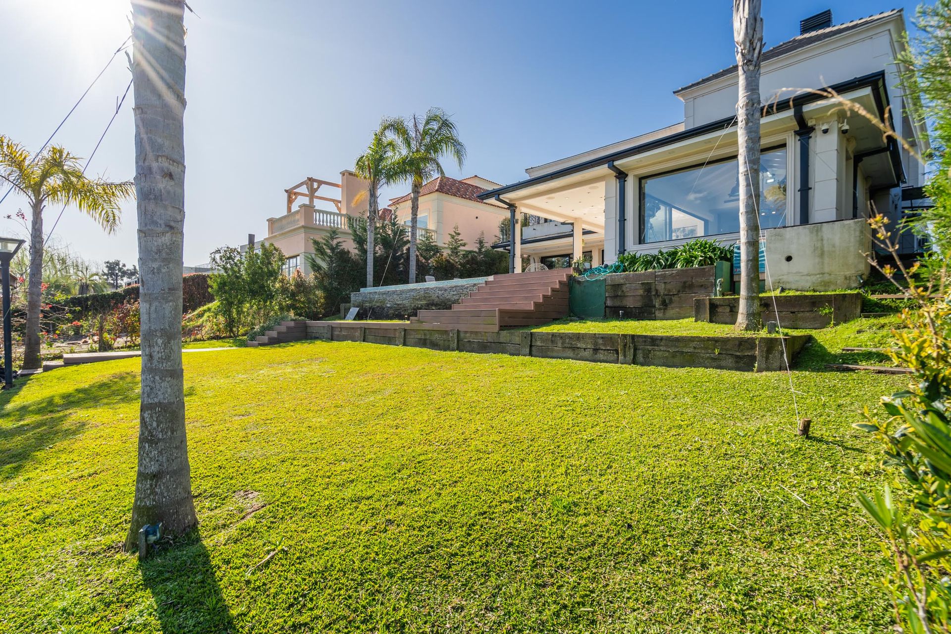 Alquiler Imponente Casa Amoblada El Yacht Nordelta