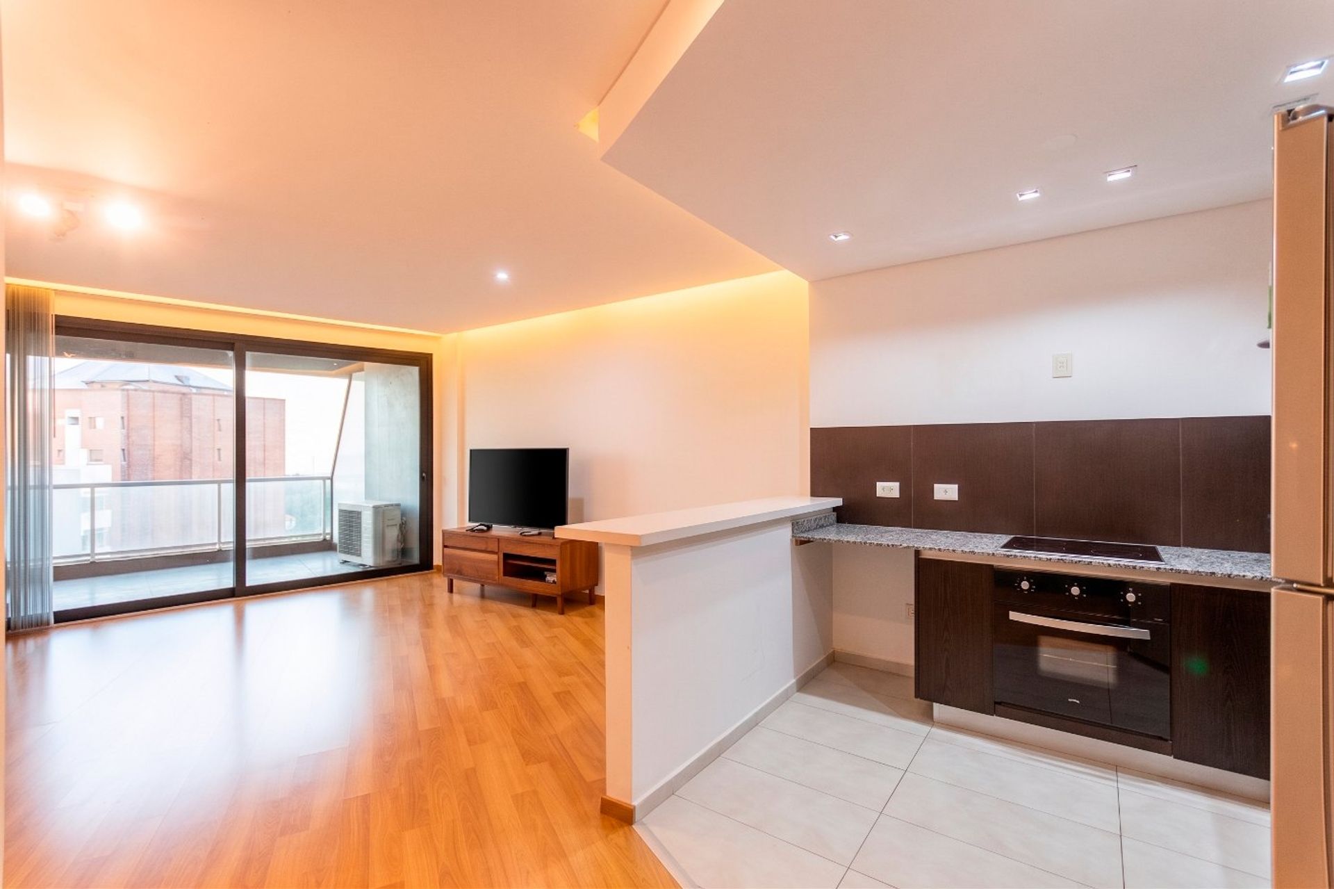 Departamento 3 Ambientes Venta La Lucila Cochera
