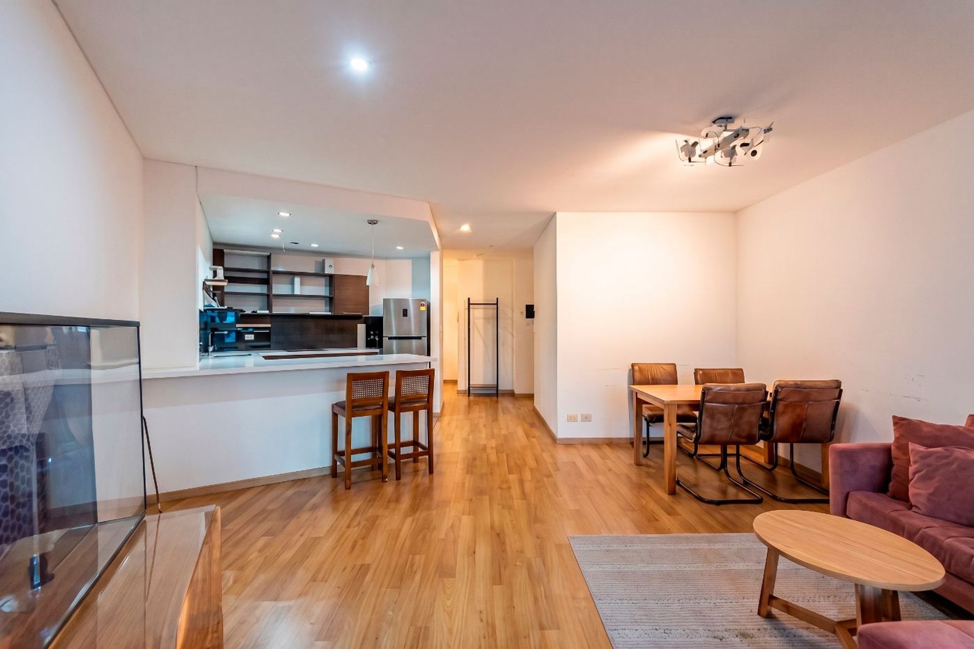 Departamento 3 Ambientes Venta La Lucila Cochera