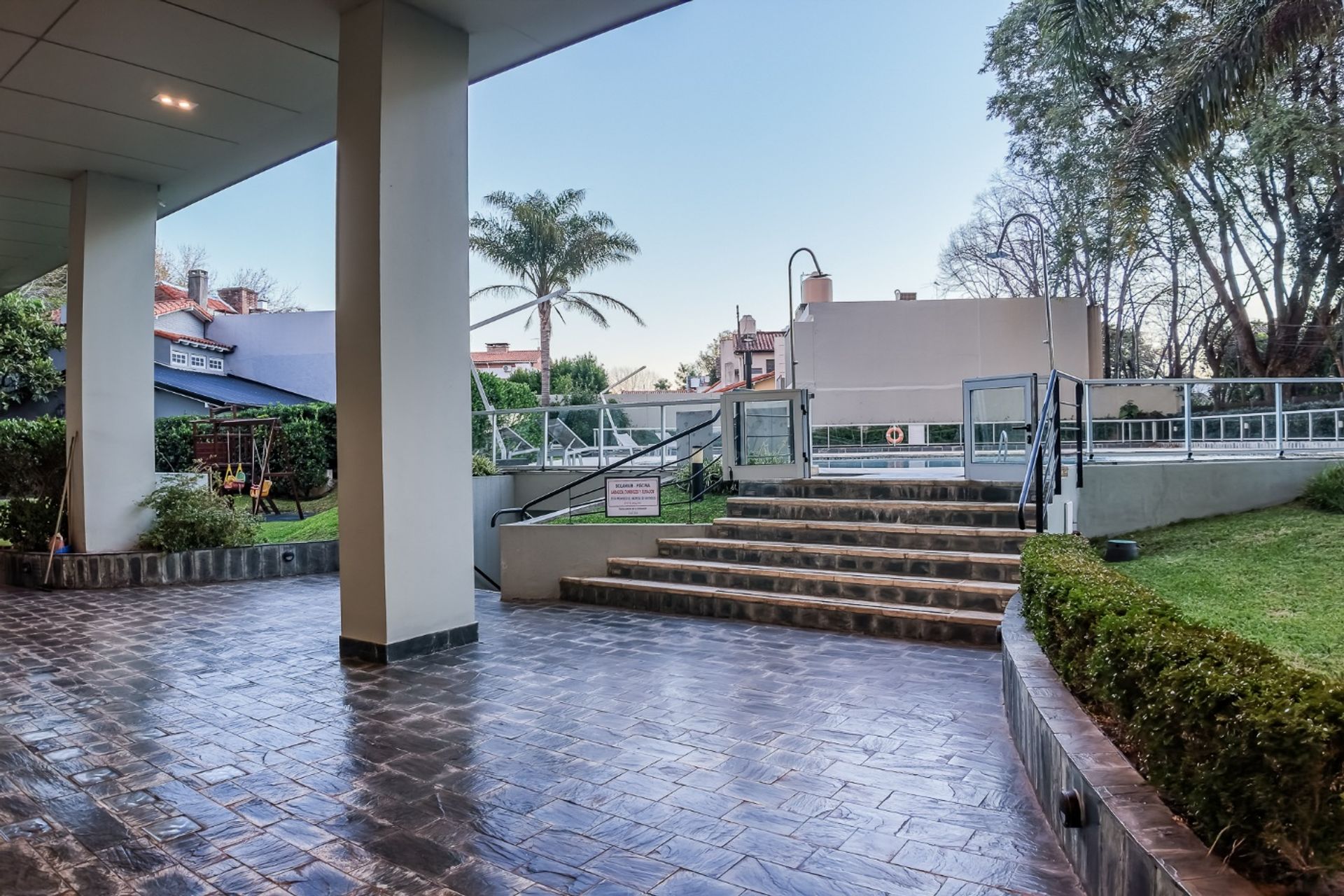 Departamento 3 Ambientes Venta La Lucila Cochera